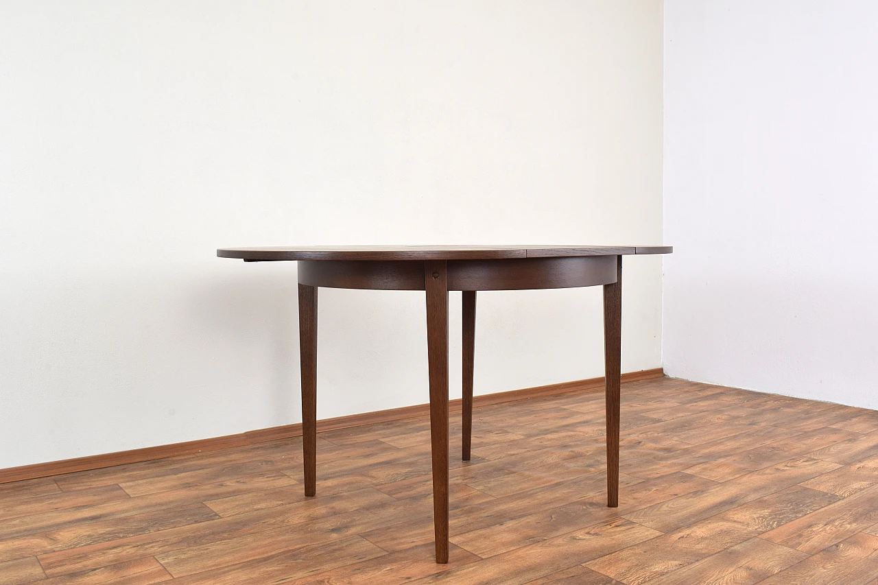 Oak extendable table by Jarocińskie Fabryki Mebli, 1960s 5