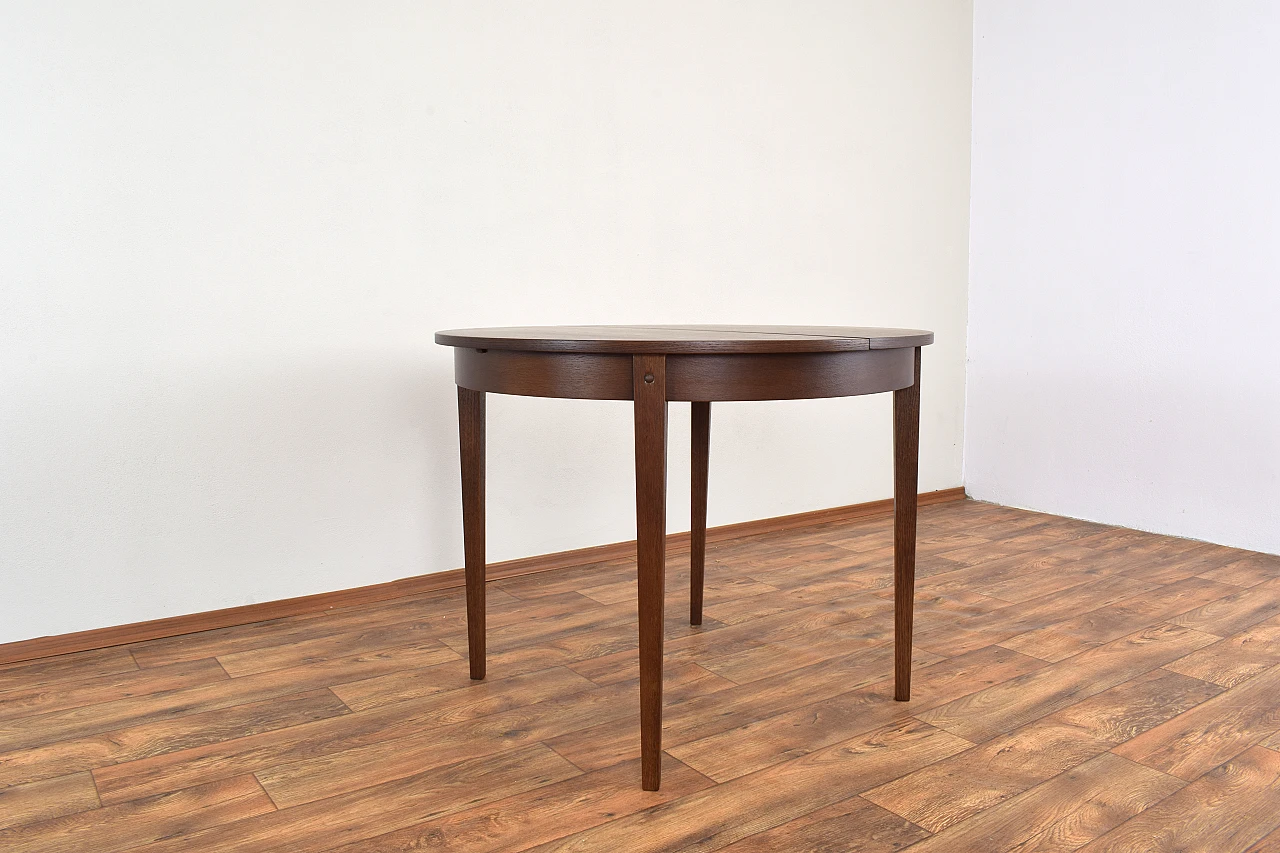 Oak extendable table by Jarocińskie Fabryki Mebli, 1960s 7