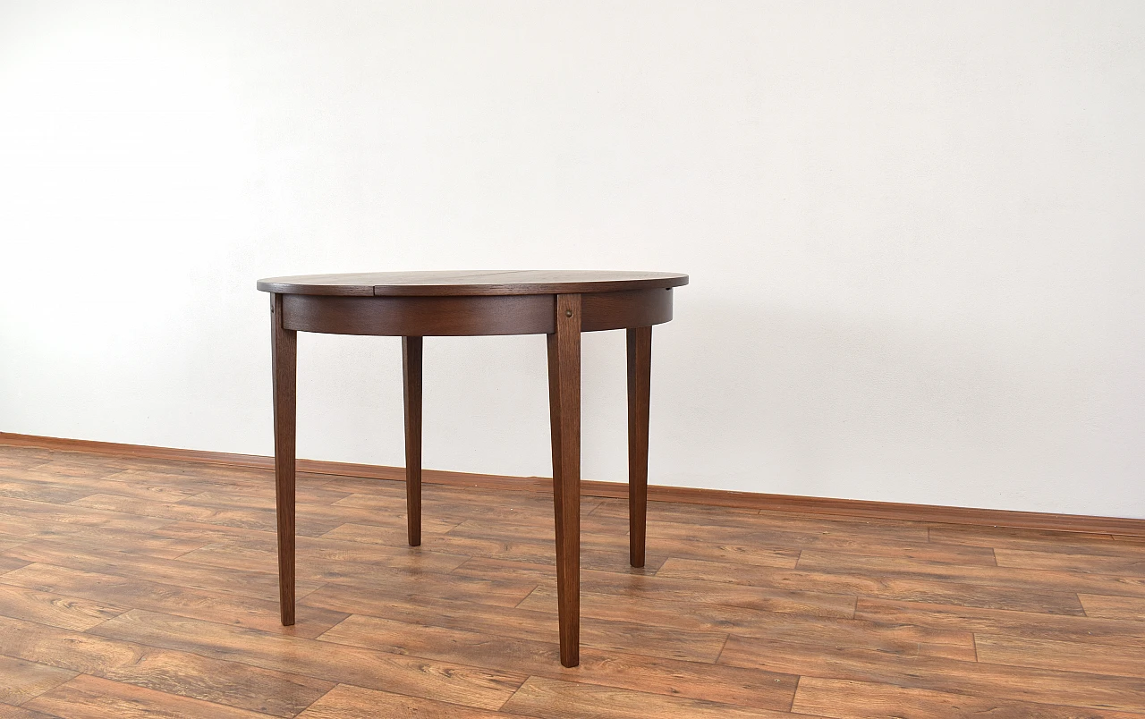 Oak extendable table by Jarocińskie Fabryki Mebli, 1960s 8