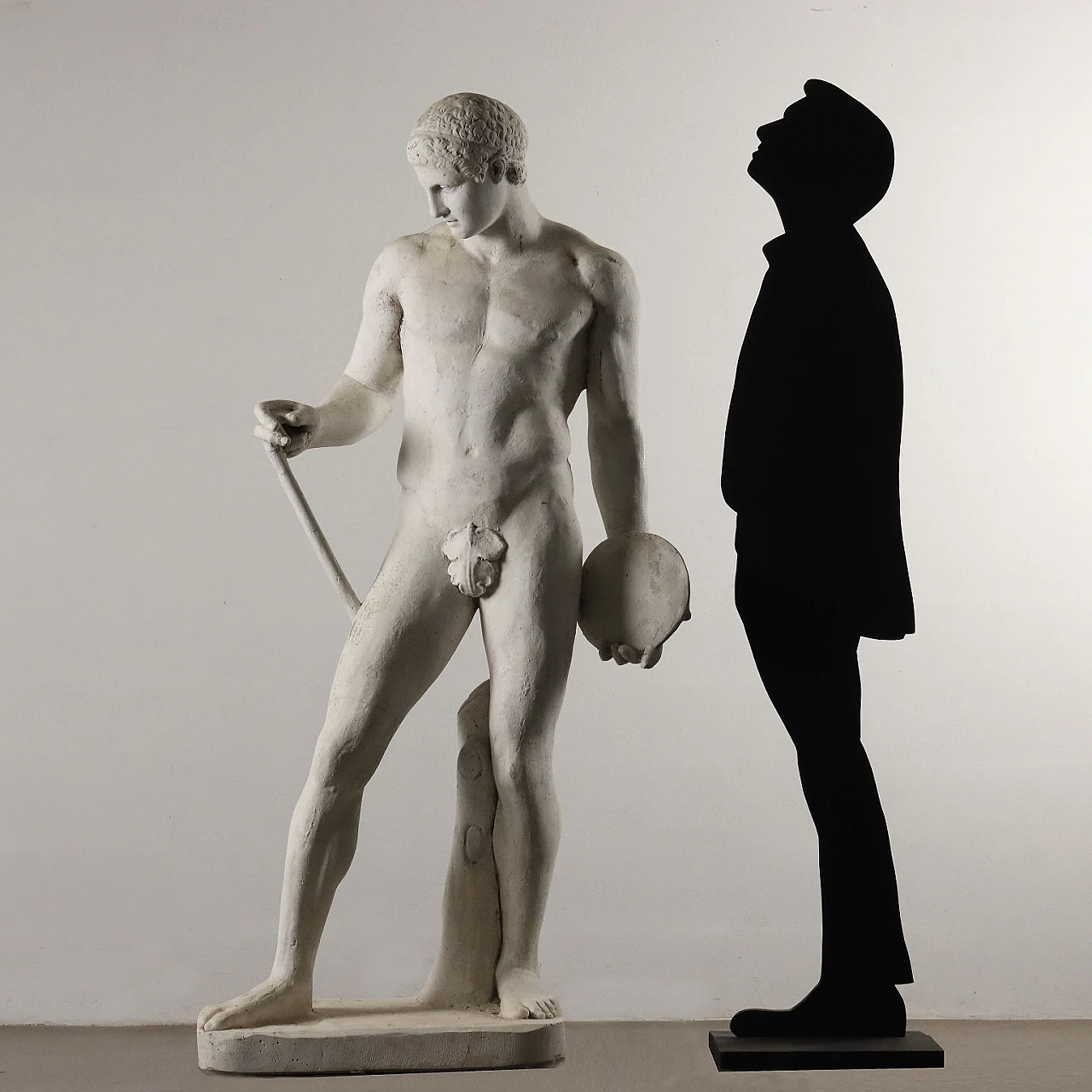 Discoforo, statua in gesso 2