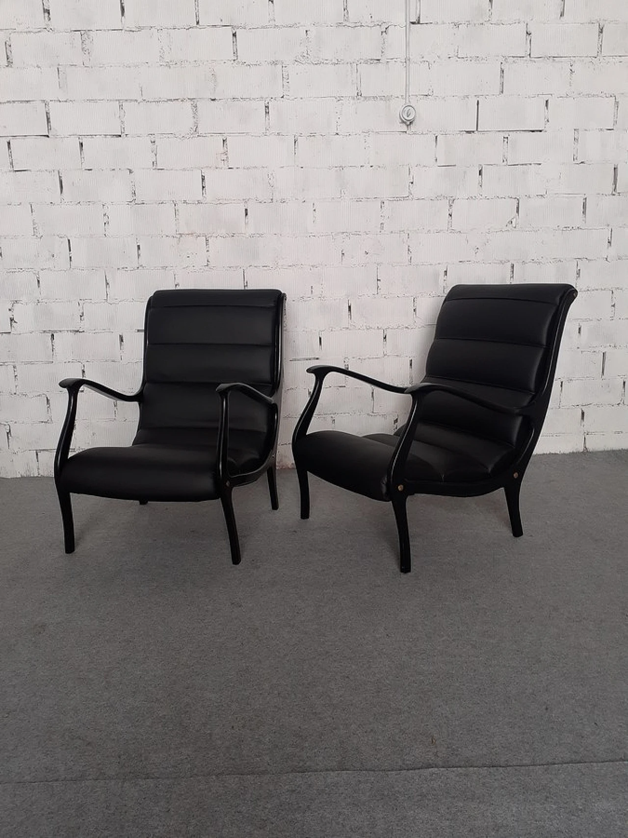 Pair of wooden & leatherette armchairs by E. Longhi for Elam, 1950s 1