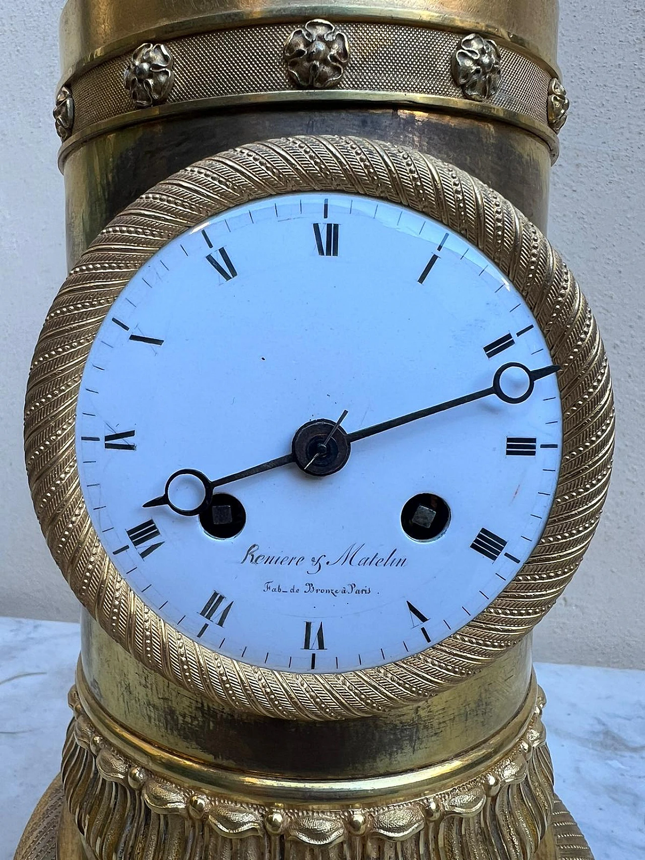 Clock in gilt bronze and bronze bust, 19th century 4