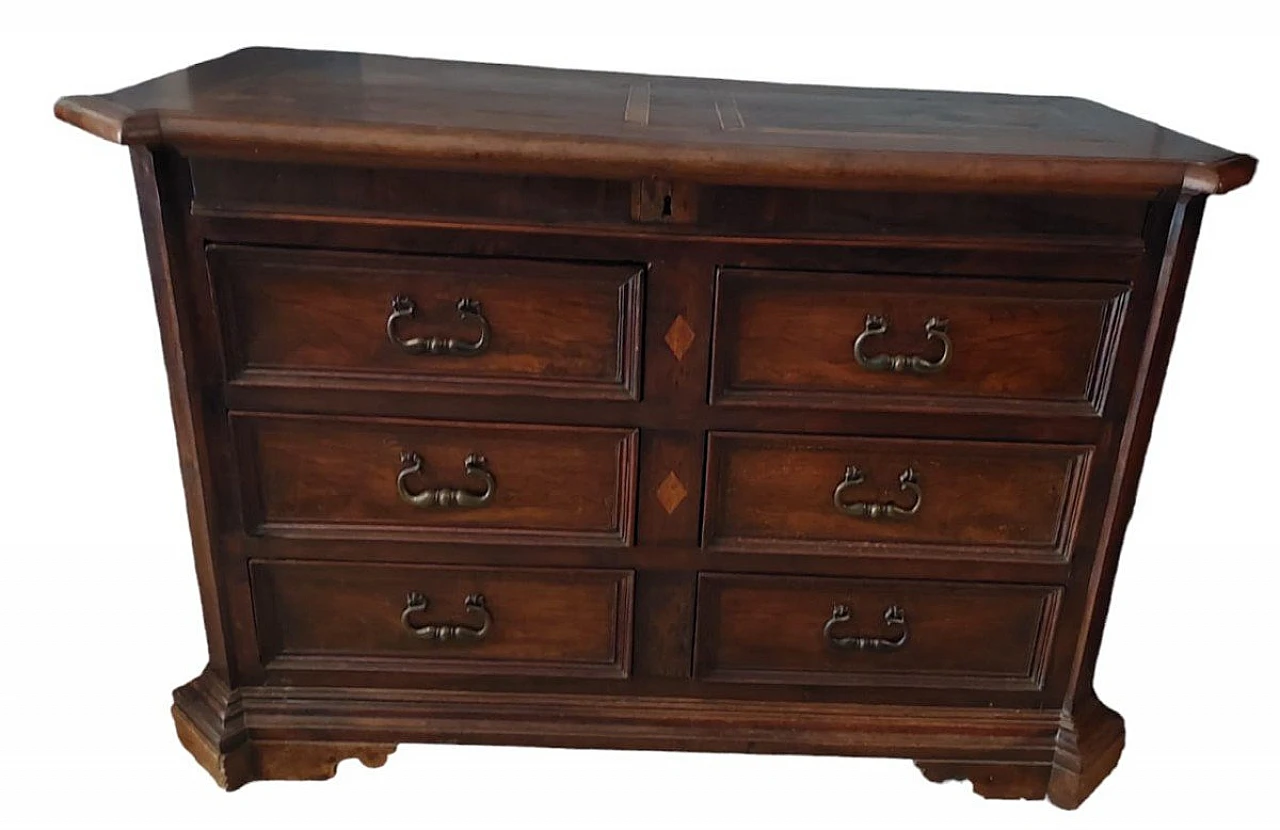 Tuscan paneled and solid walnut commode, 17th century 1