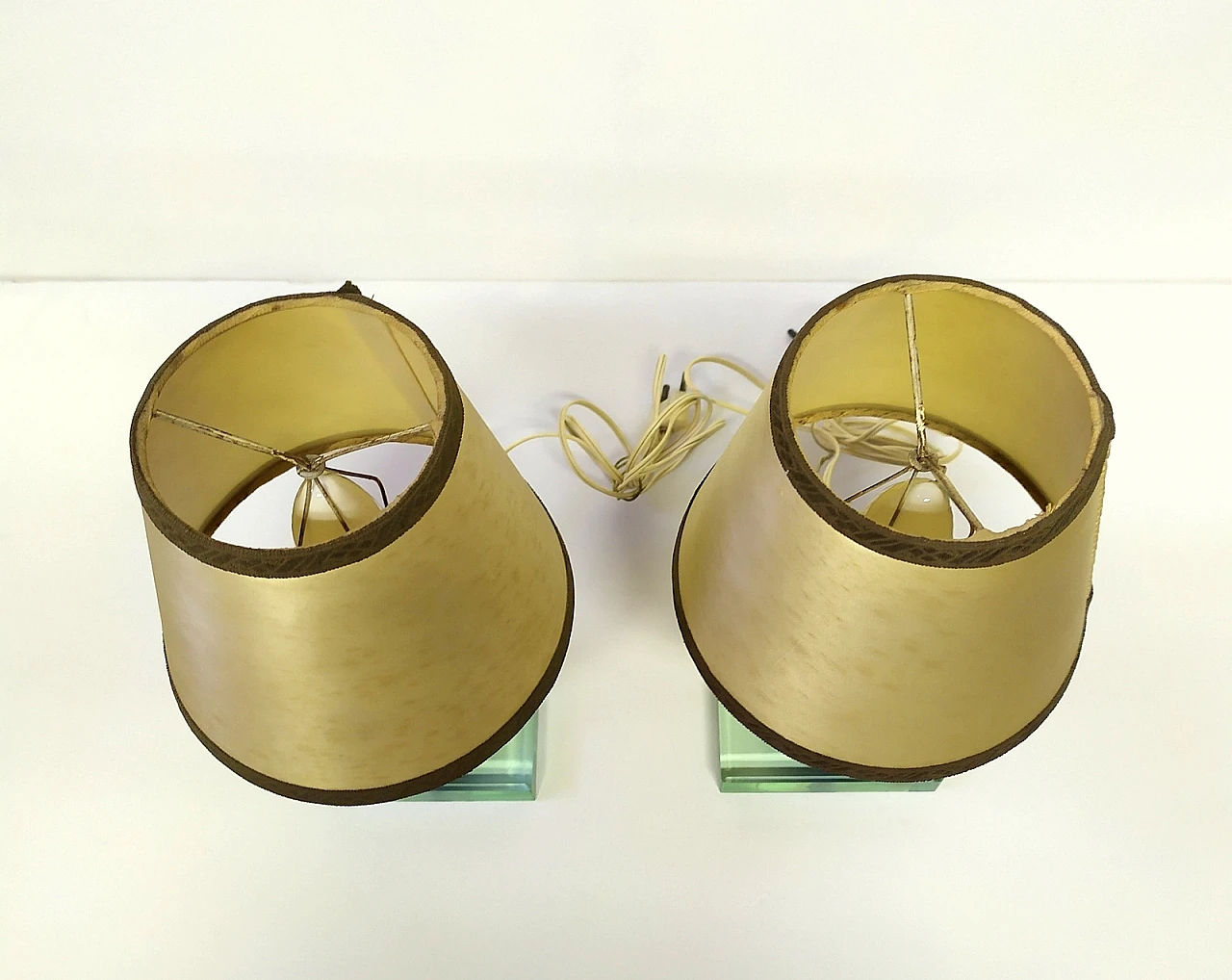 Pair of table lamps attributed to Pietro Chiesa for Fontana Arte, 1930s 9