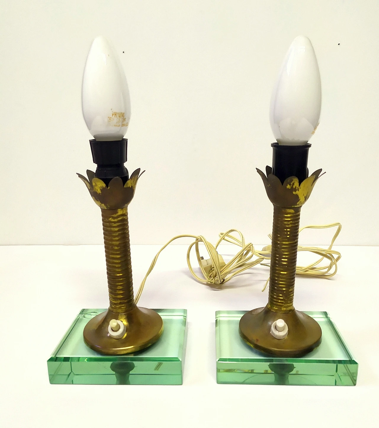 Pair of table lamps attributed to Pietro Chiesa for Fontana Arte, 1930s 11