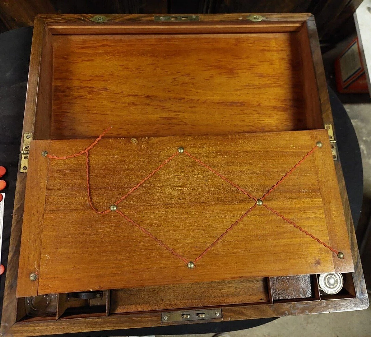 French inlaid walnut writing desk box, 19th century 10