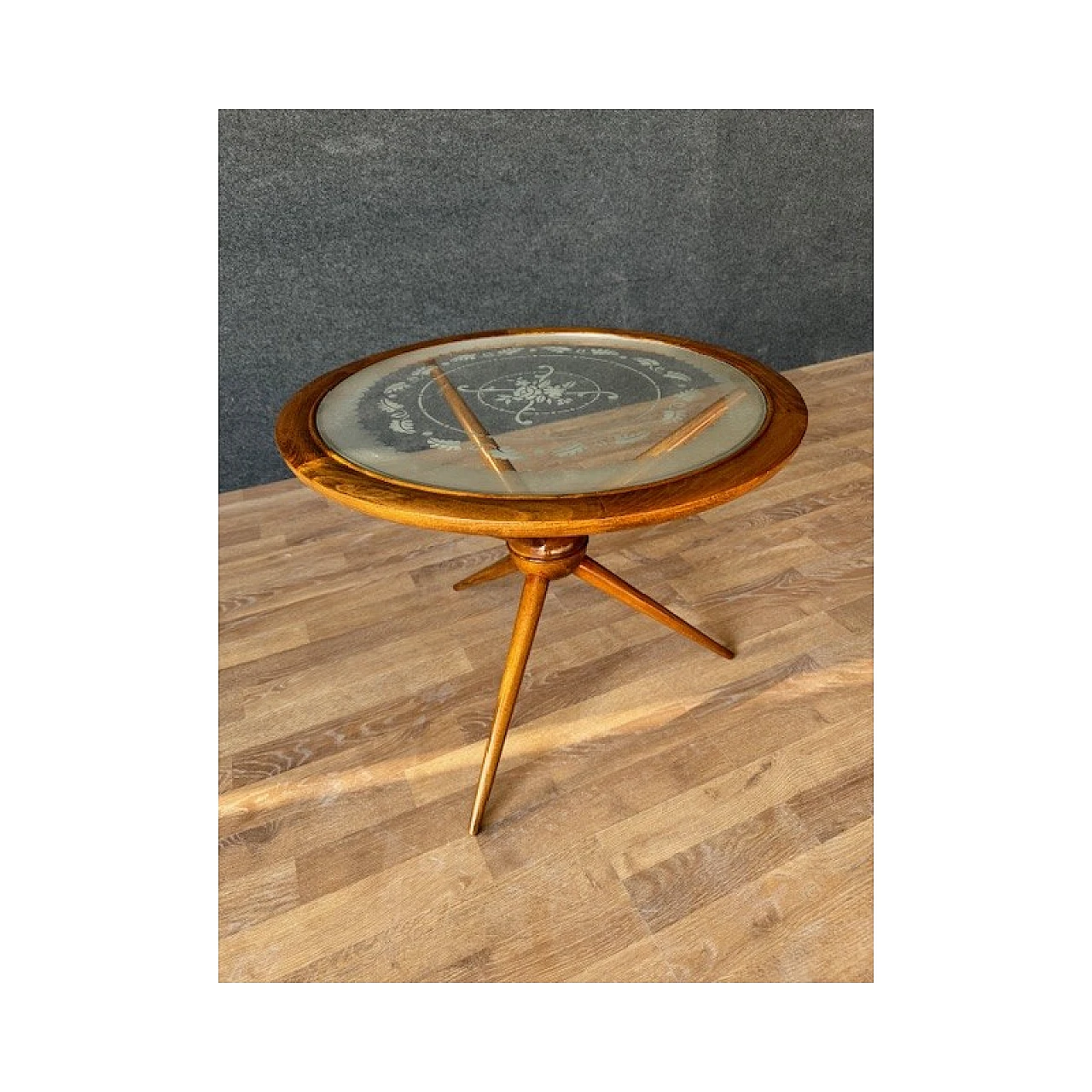 Round blond beech and decorated glass coffee table, 1950s 6