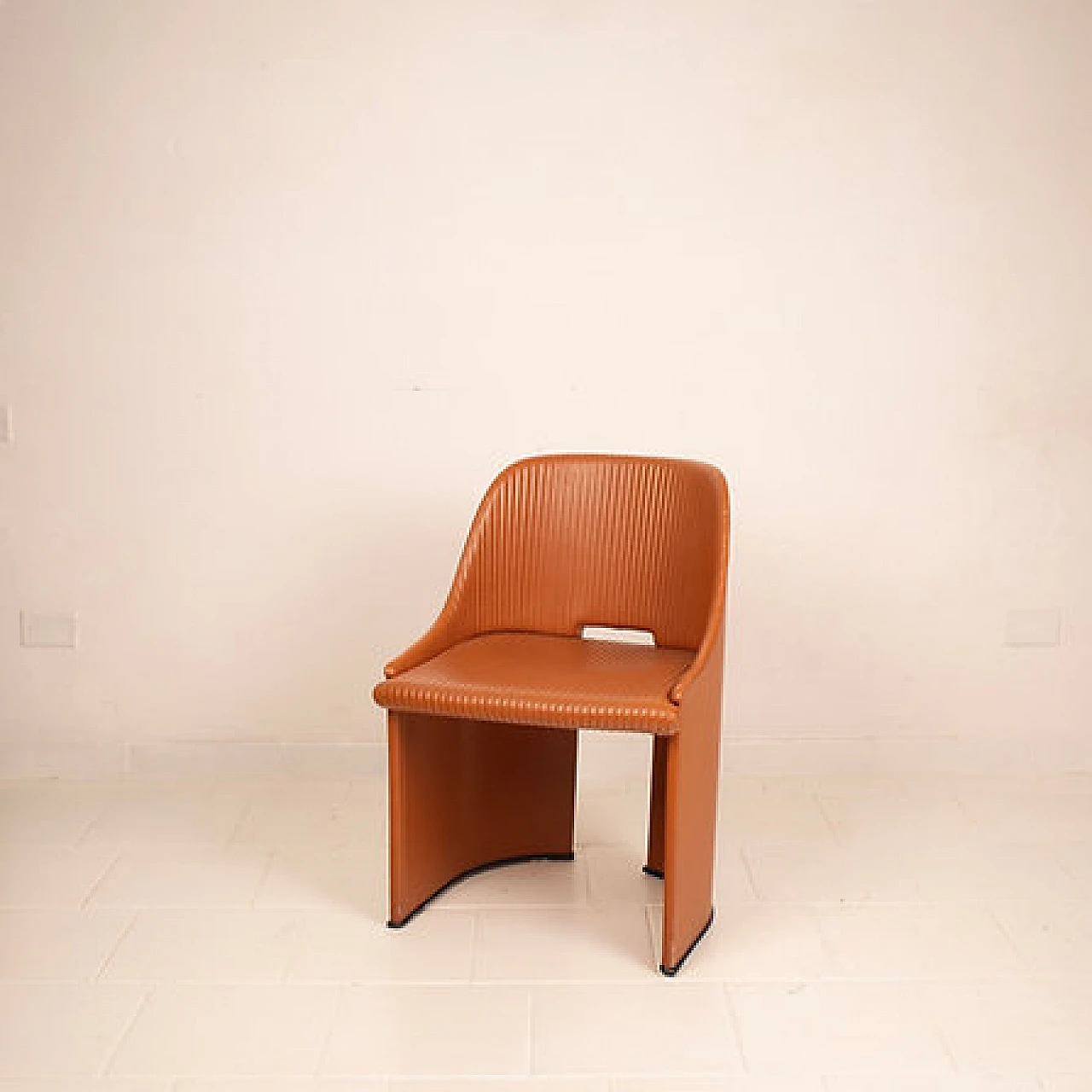 Artona 8551 armchair by Afra and Tobia Scarpa for Maxalto, 1980s 1