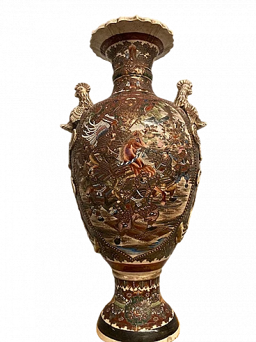 Japanese ceramic Satsuma vase, Meiji era, 19th century