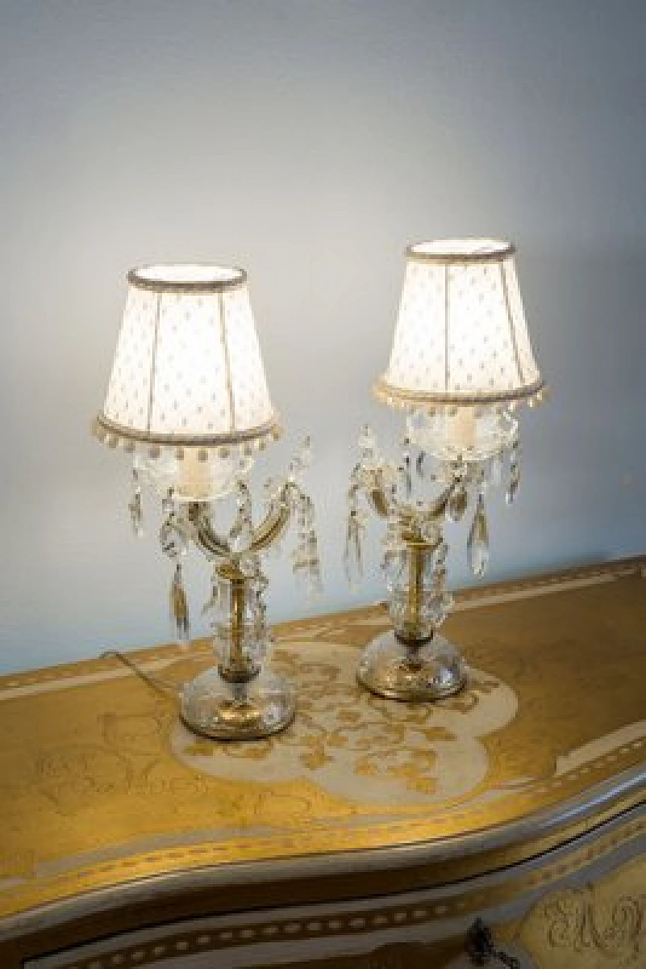 Pair of crystal Crybat-Jour with tulle lampshade, 1940s 3