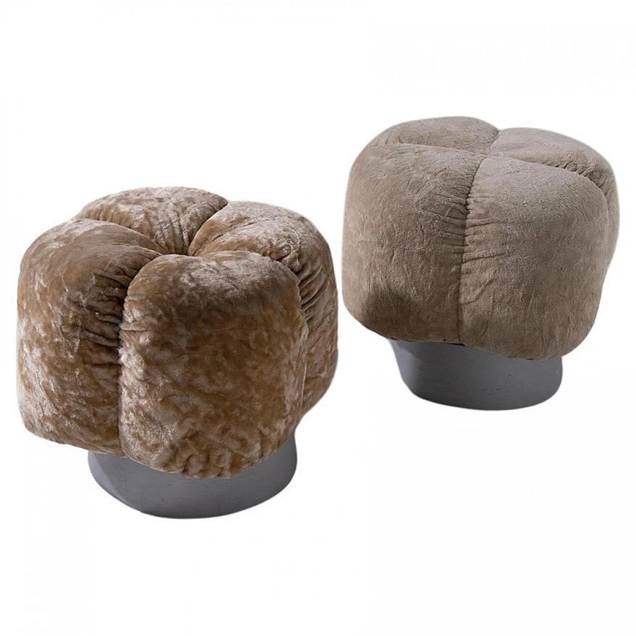 Pair of velvet flower-shaped poufs, 1970s 1