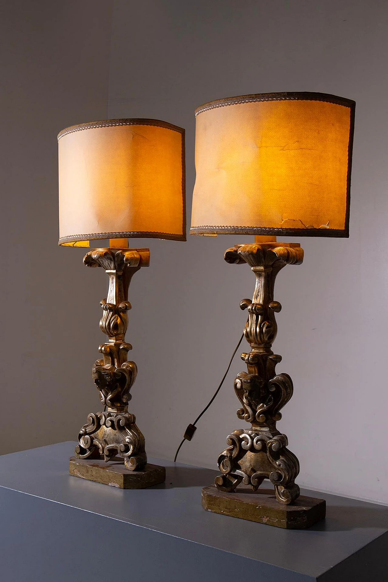 Pair of gilded wooden lamps by Pietro Cipriani, 19th century 2