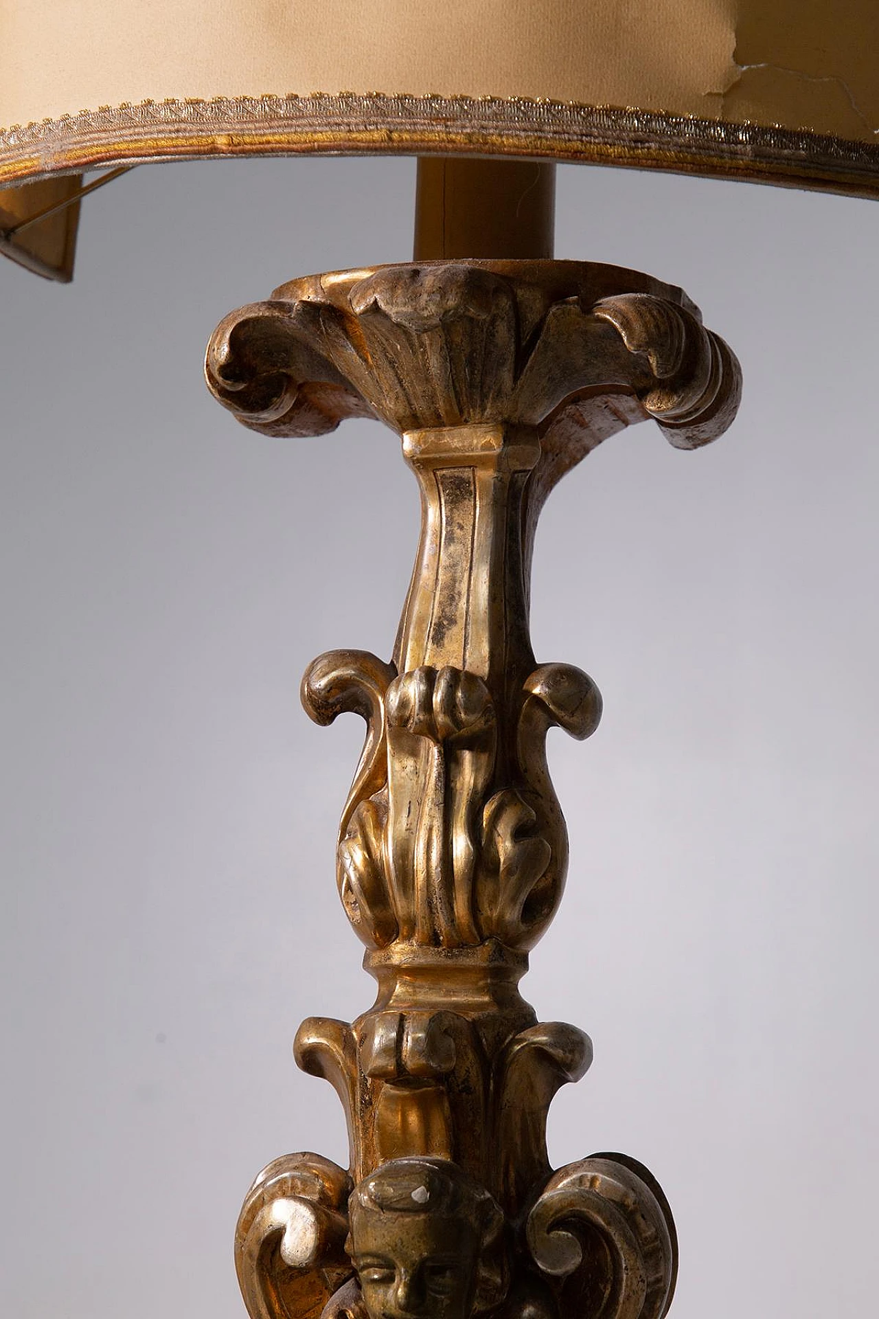 Pair of gilded wooden lamps by Pietro Cipriani, 19th century 8