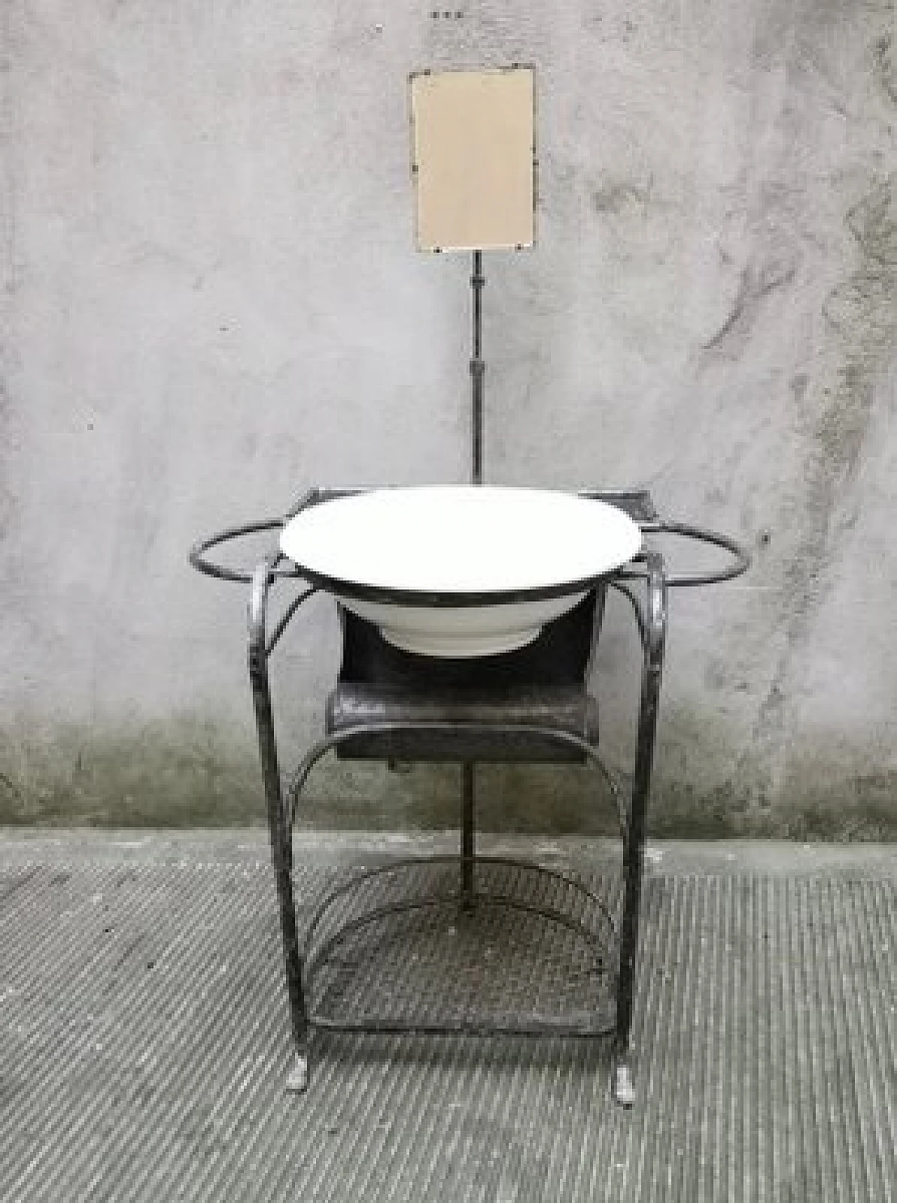 Iron vanity table with mirror and bowl, 1930s 3