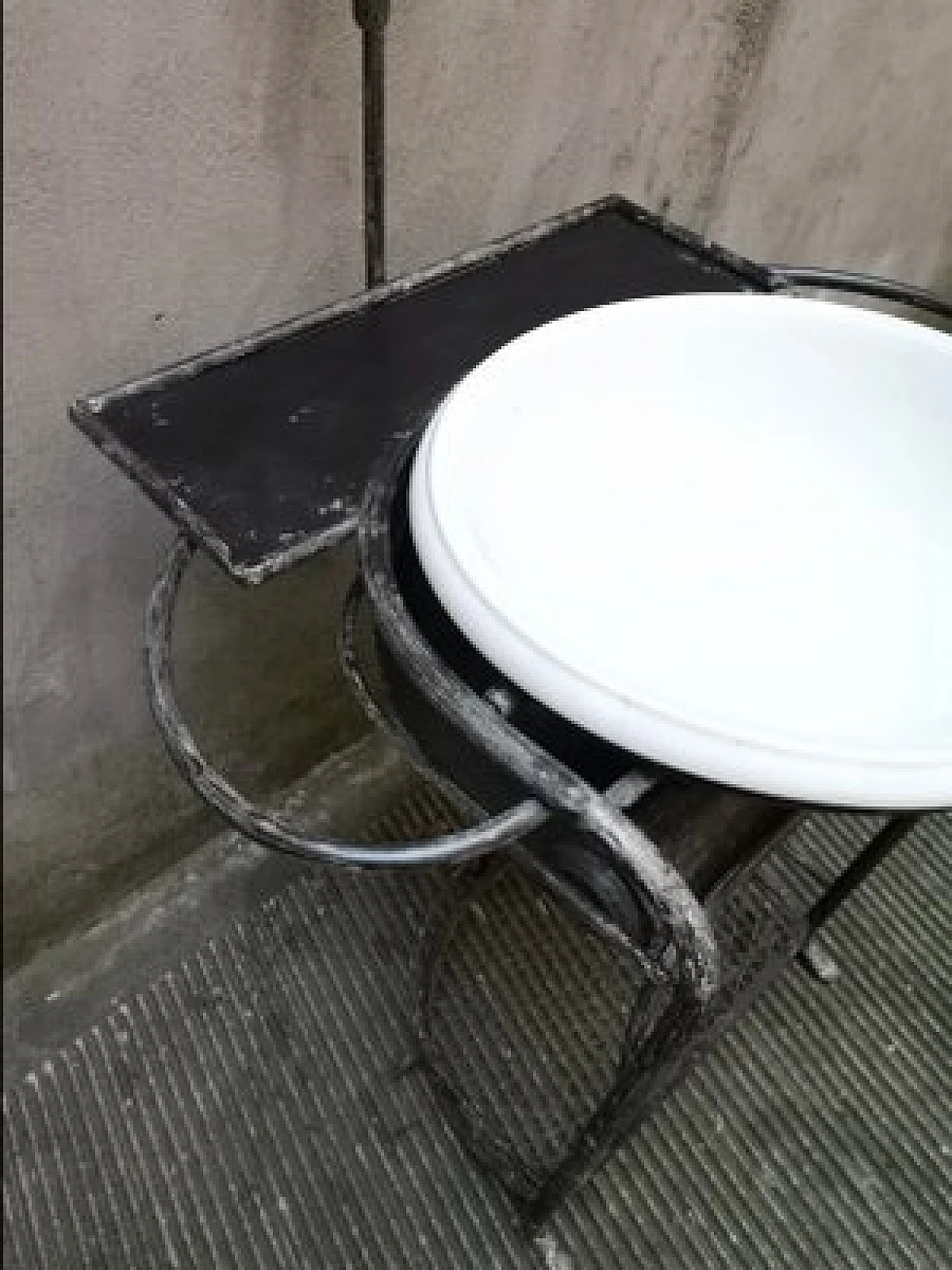 Iron vanity table with mirror and bowl, 1930s 5