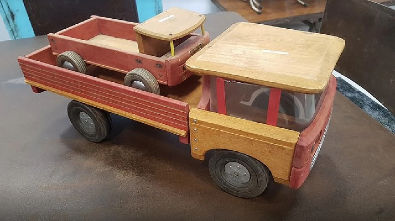 Pair of model trucks by Dejou, 1950s 2