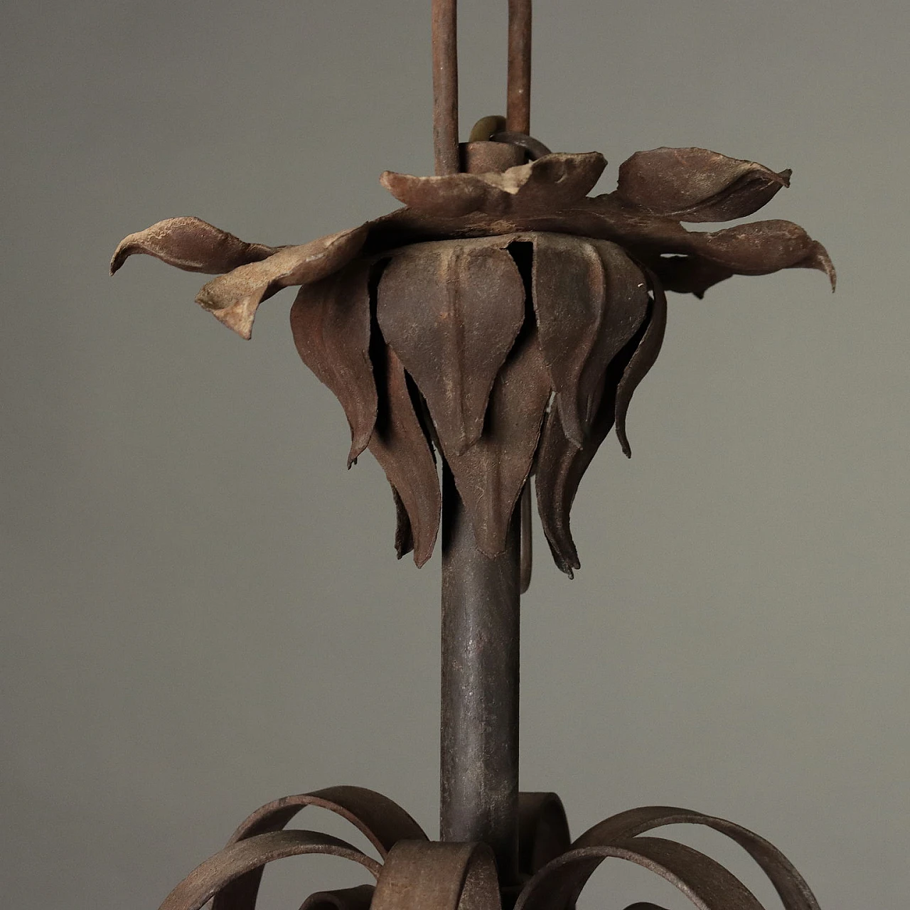 Wrought iron and sheet metal 6-light chandelier, 19th century 3