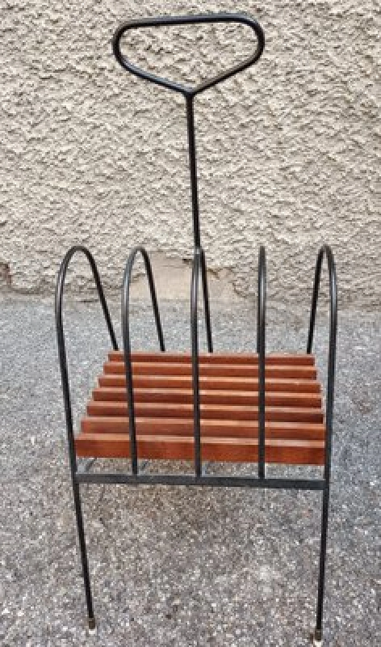 Wood and black lacquered iron magazine rack, 1950s 3