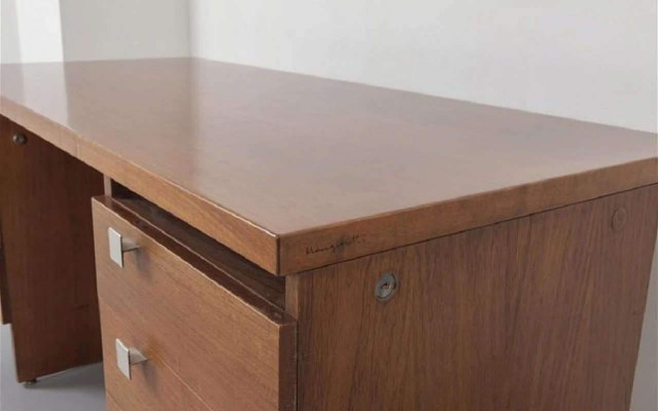 Wooden desk with drawers by A. Mangiarotti for Poltronova, 1970s 3