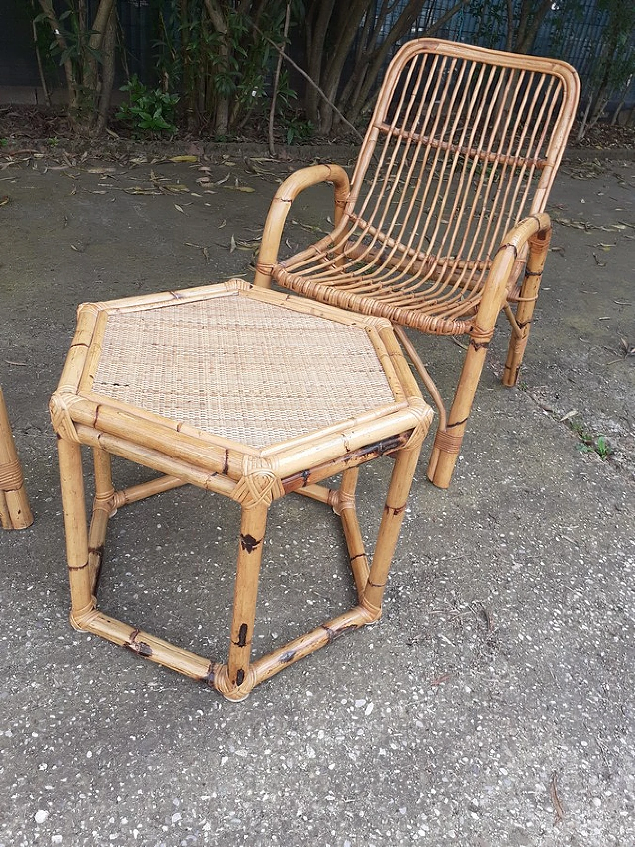 Pair of bamboo chairs and coffee table, 1970s 2