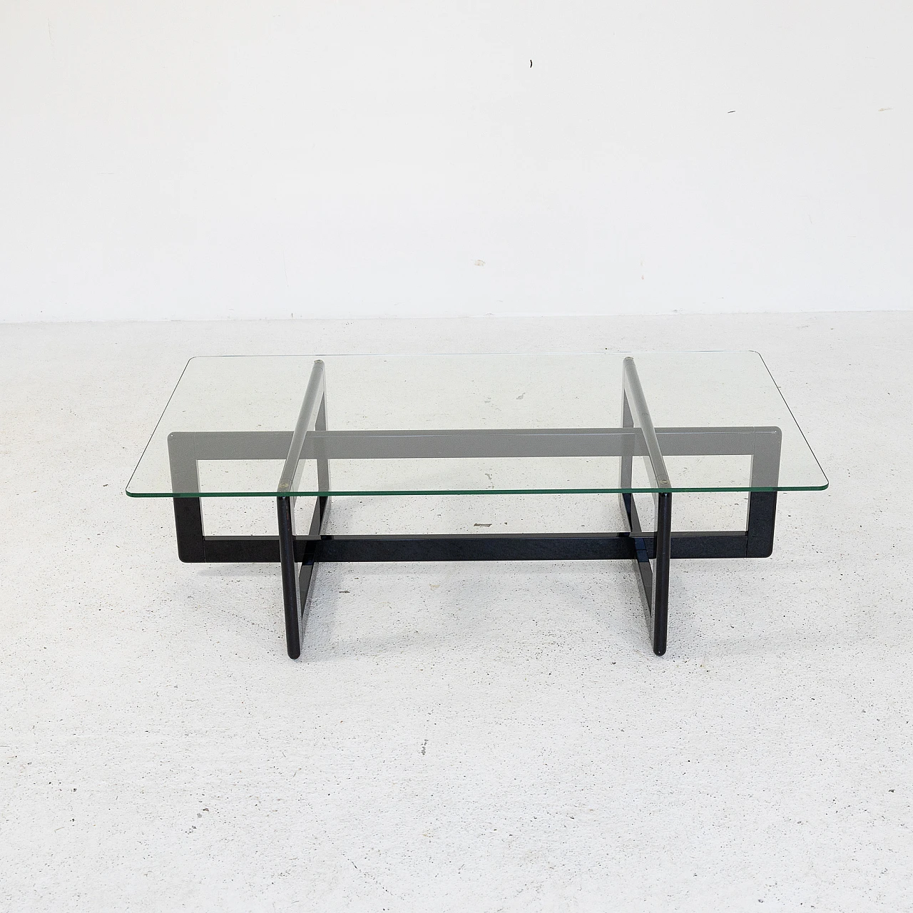 Jonathan coffee table by Francesco Soro for ICF, 1980s 1