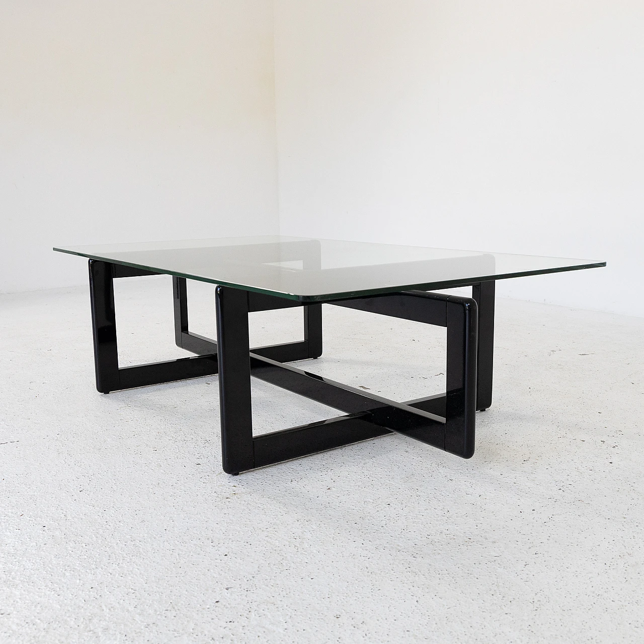 Jonathan coffee table by Francesco Soro for ICF, 1980s 4