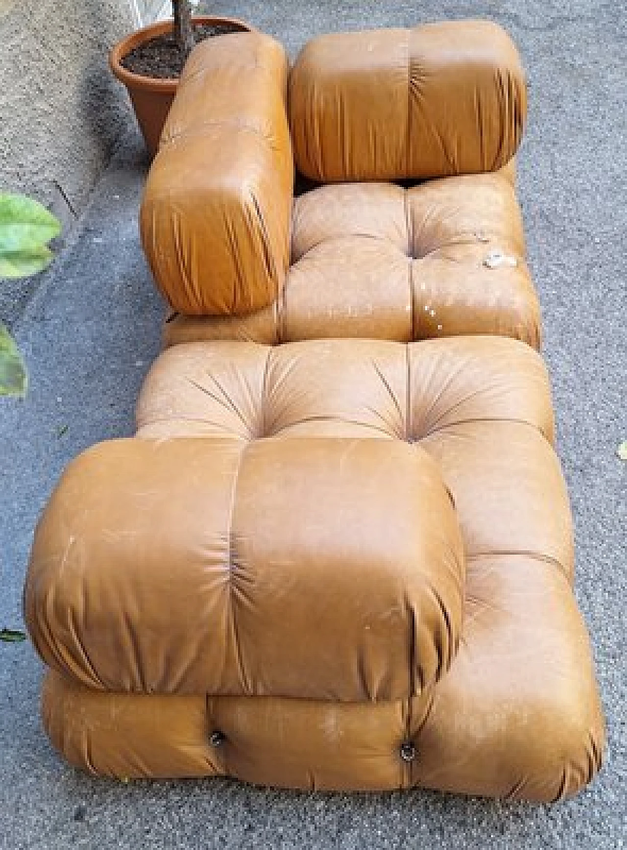 Camaleonda modular sofa in leather by Mario Bellini for C&B, 1979 4