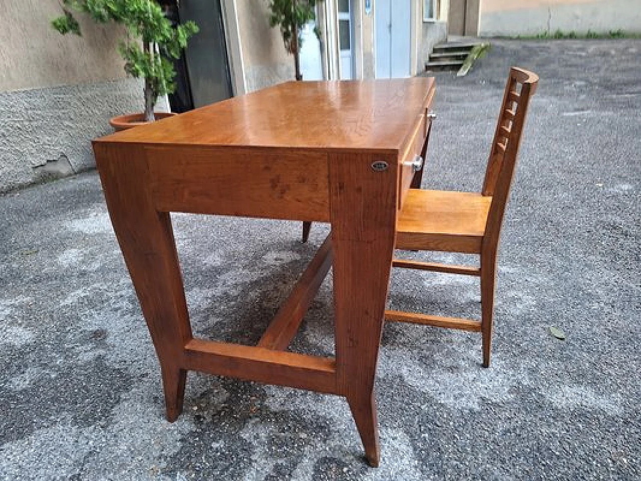 Scrivania in legno con cassetto doppio e sedia di Gio Ponti, anni '40 7