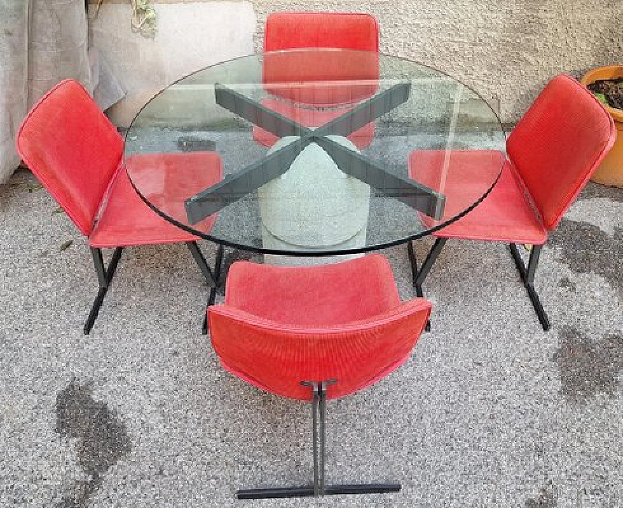 4 Chairs in iron and red fabric by G. Offredi for Saporiti, 1970s 2