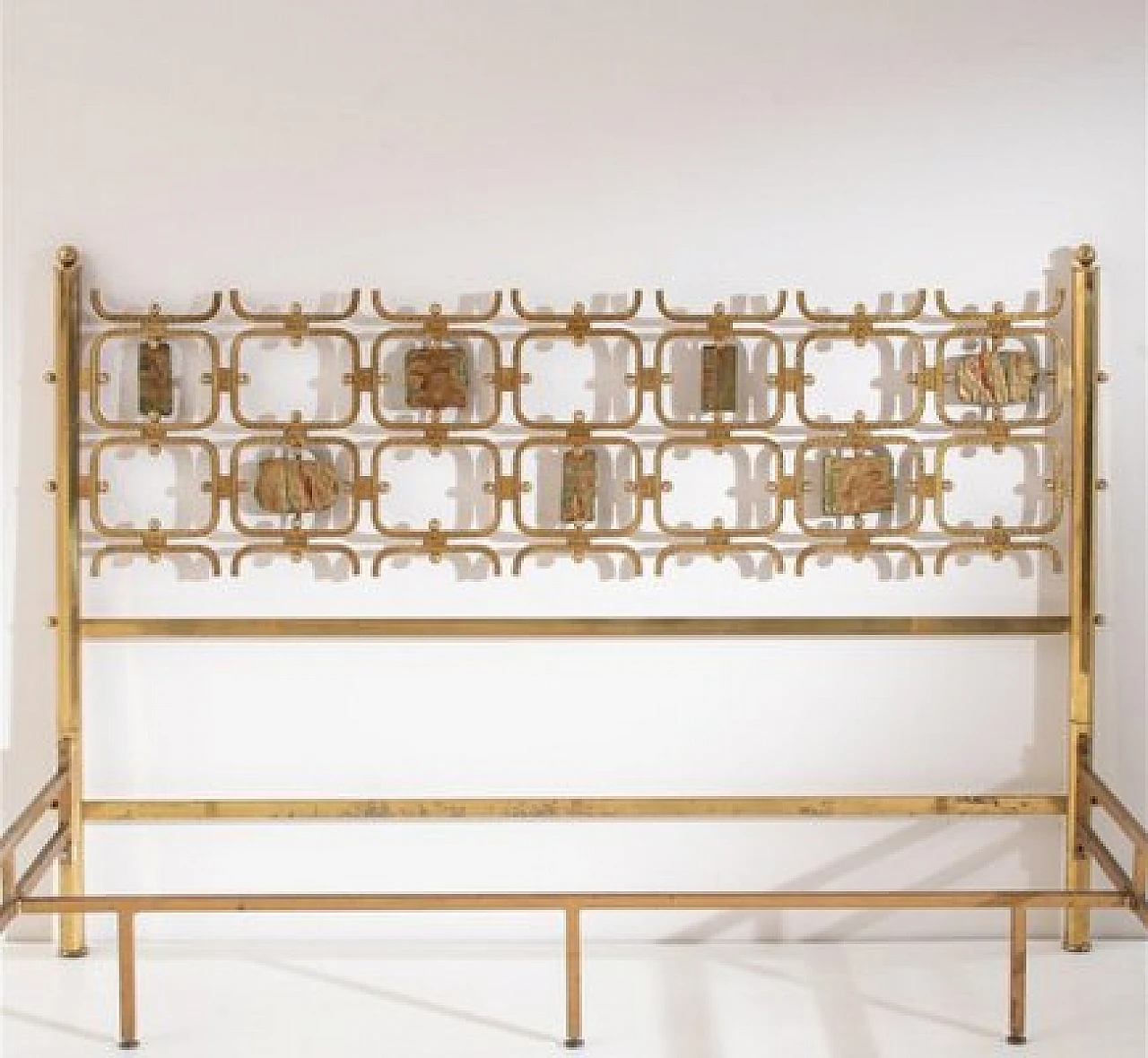 Double Bed in laquered brass by O. Borsani for Tecno, 1950s 2