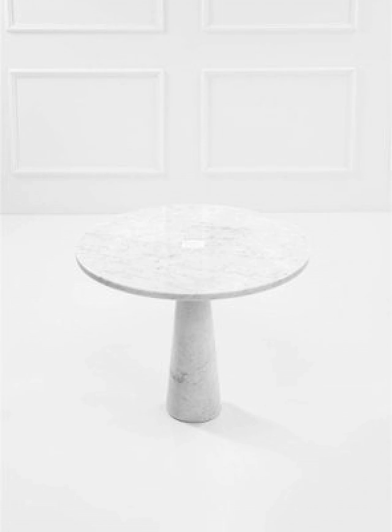 Round white marble Eros table by Angelo Mangiarotti for Skipper, 1990s 4