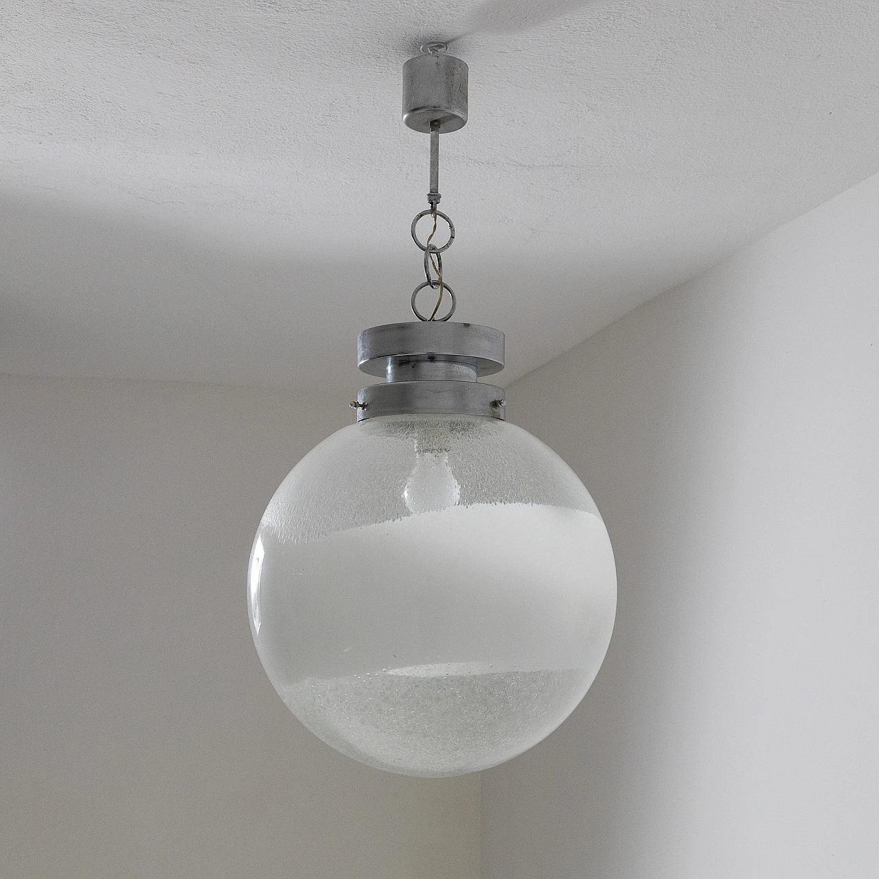 Spherical glass and chromed metal chandelier, 1960s 5