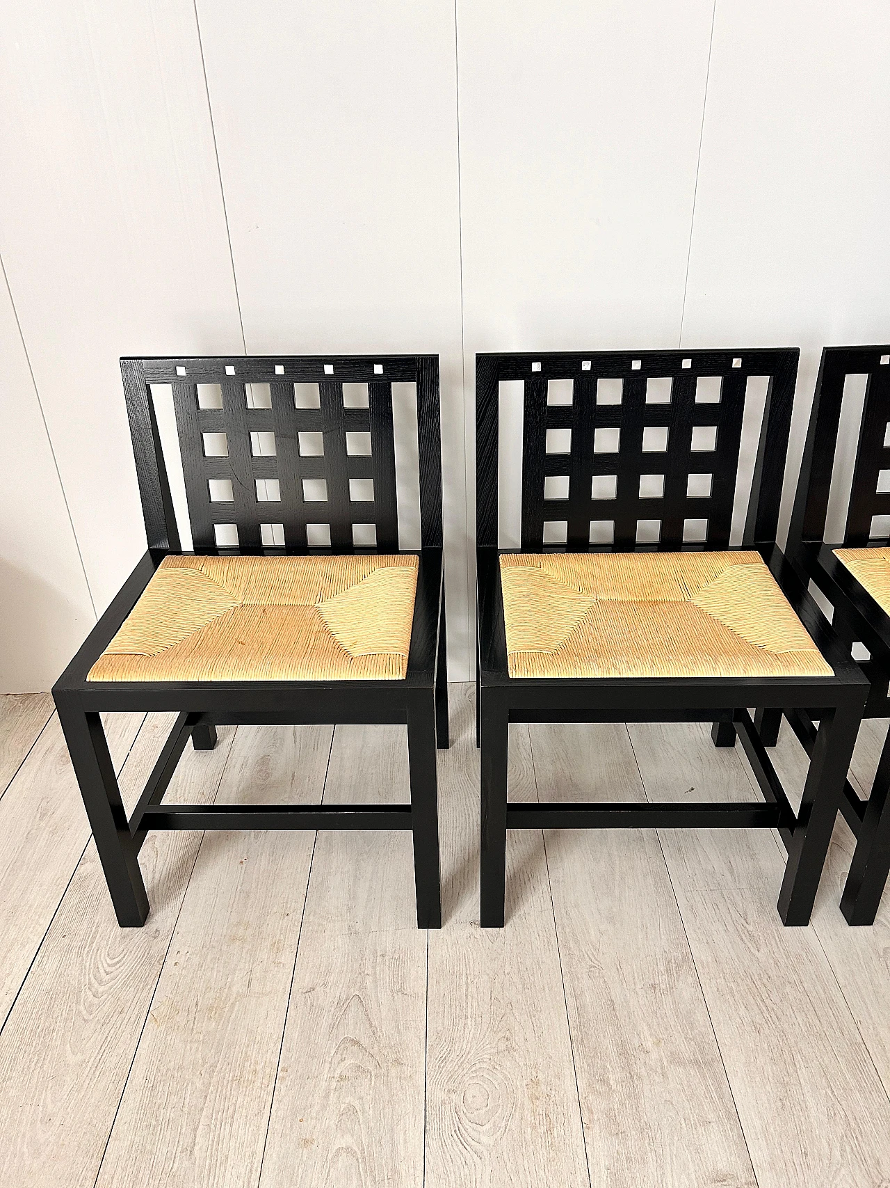 6 Sedie e tavolo di Charles Rennie Mackintosh per Cassina, 1975 12