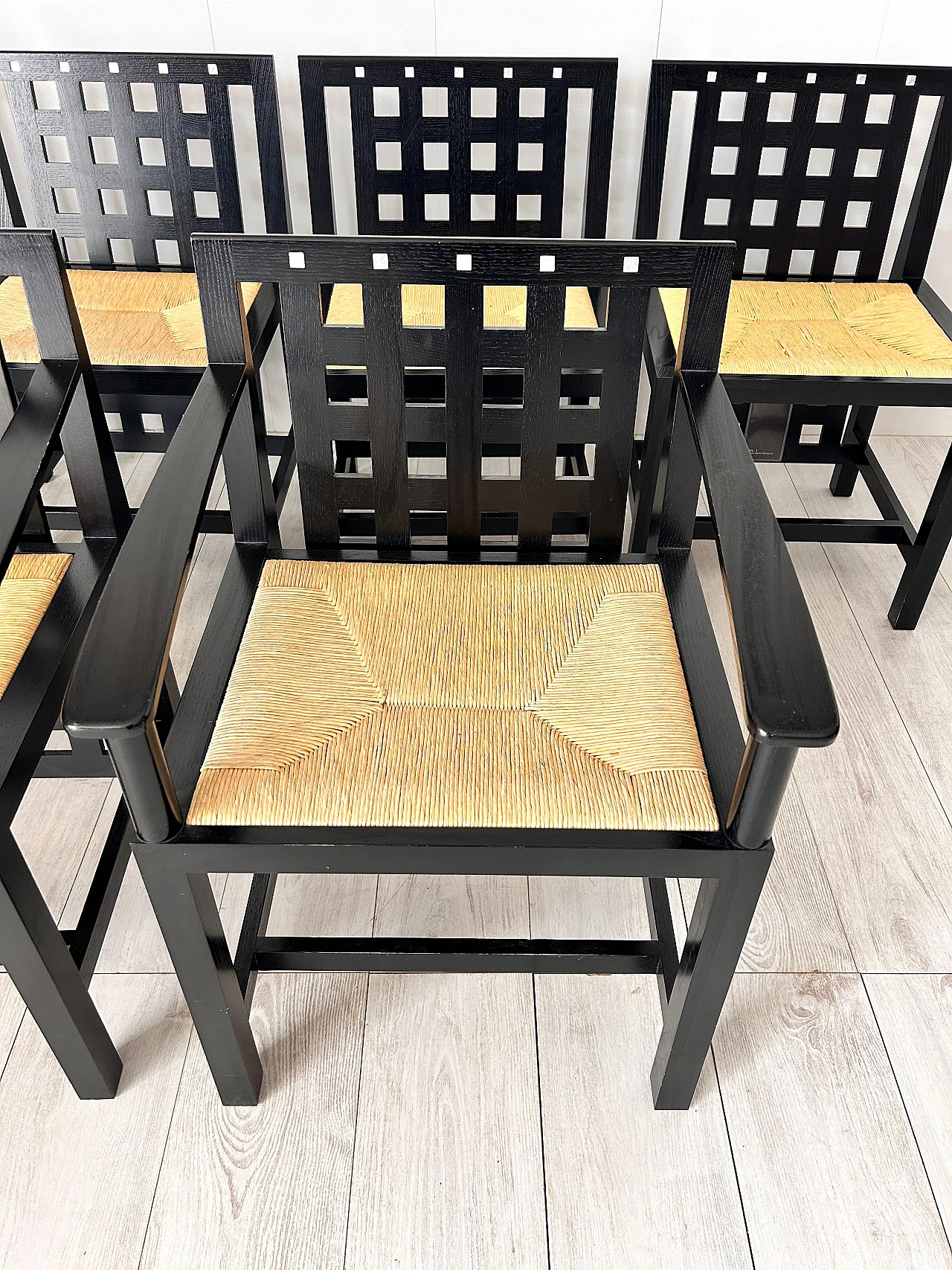 6 Sedie e tavolo di Charles Rennie Mackintosh per Cassina, 1975 14