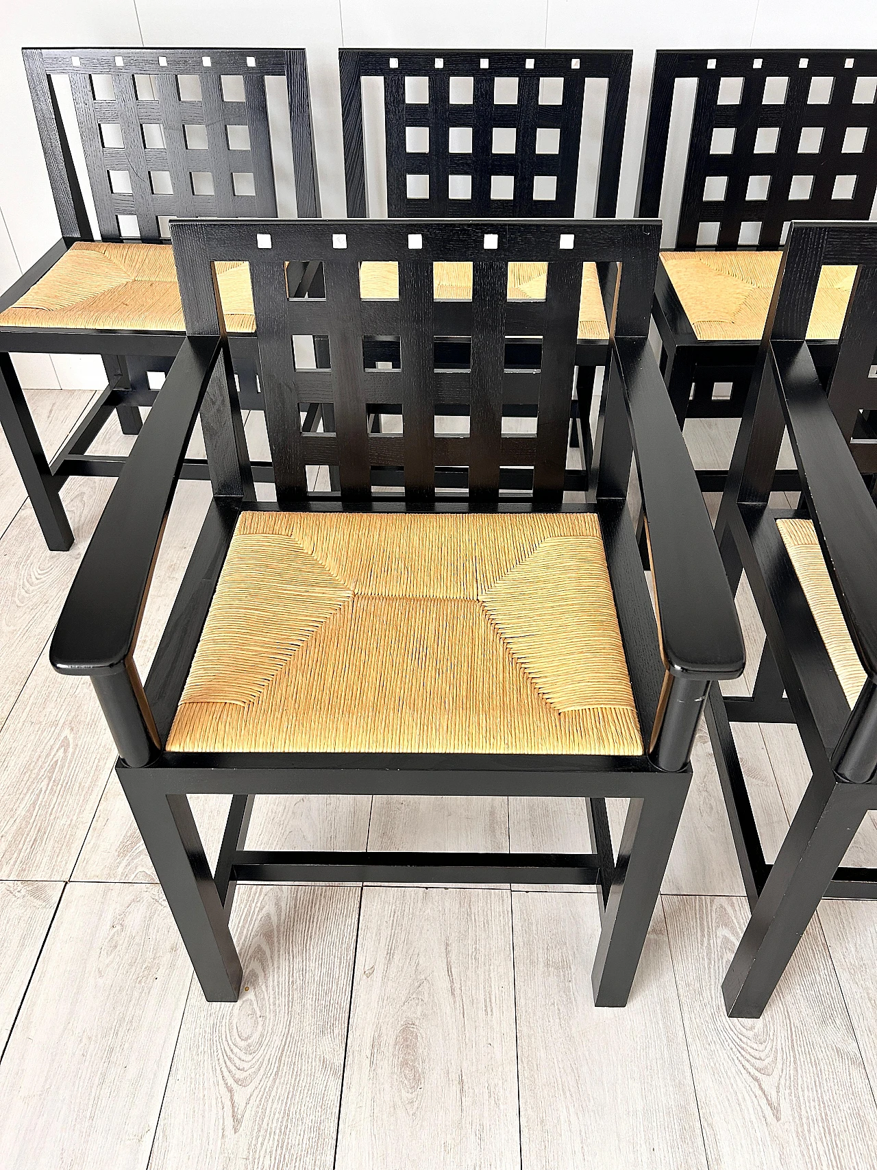 6 Sedie e tavolo di Charles Rennie Mackintosh per Cassina, 1975 15