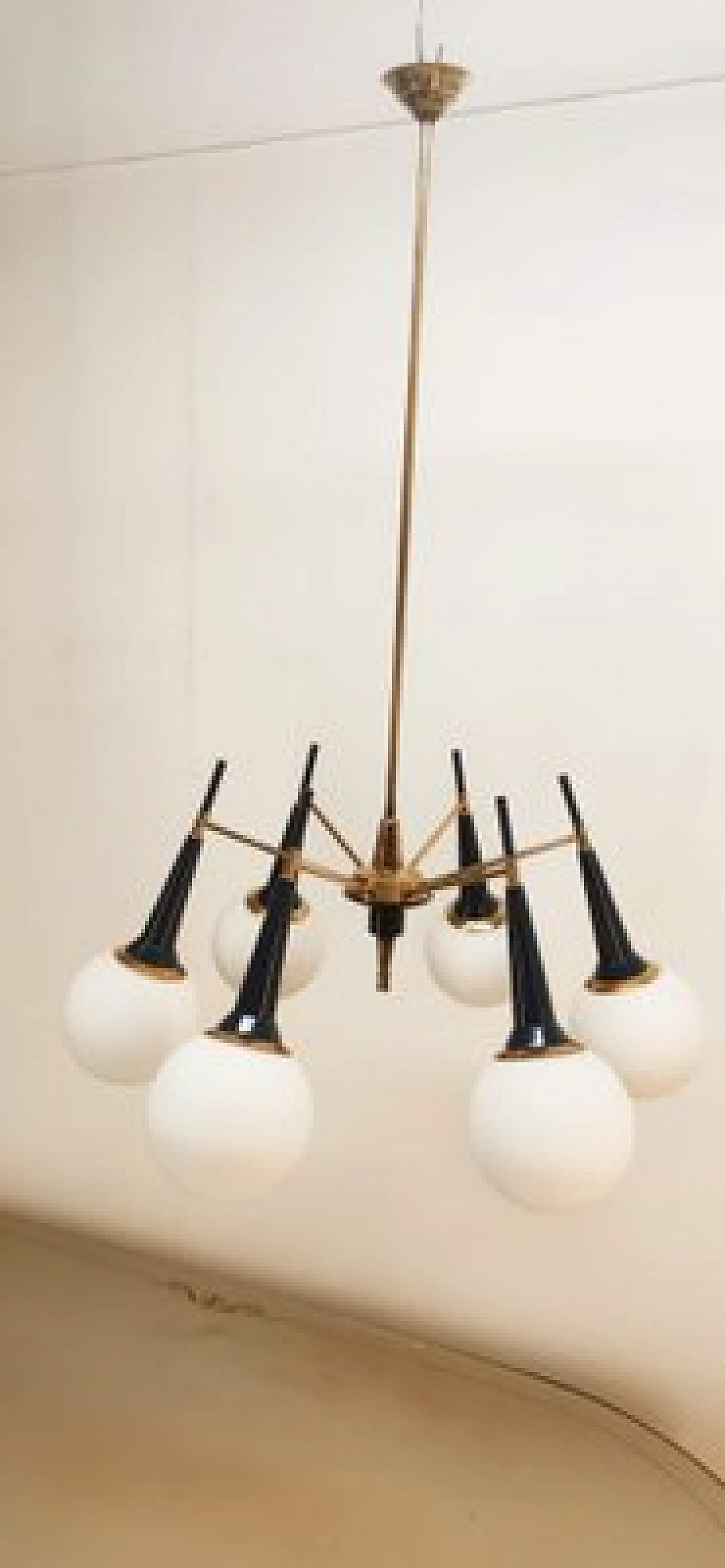 Lampadario Sputnik in ottone e vetro, anni '60 10