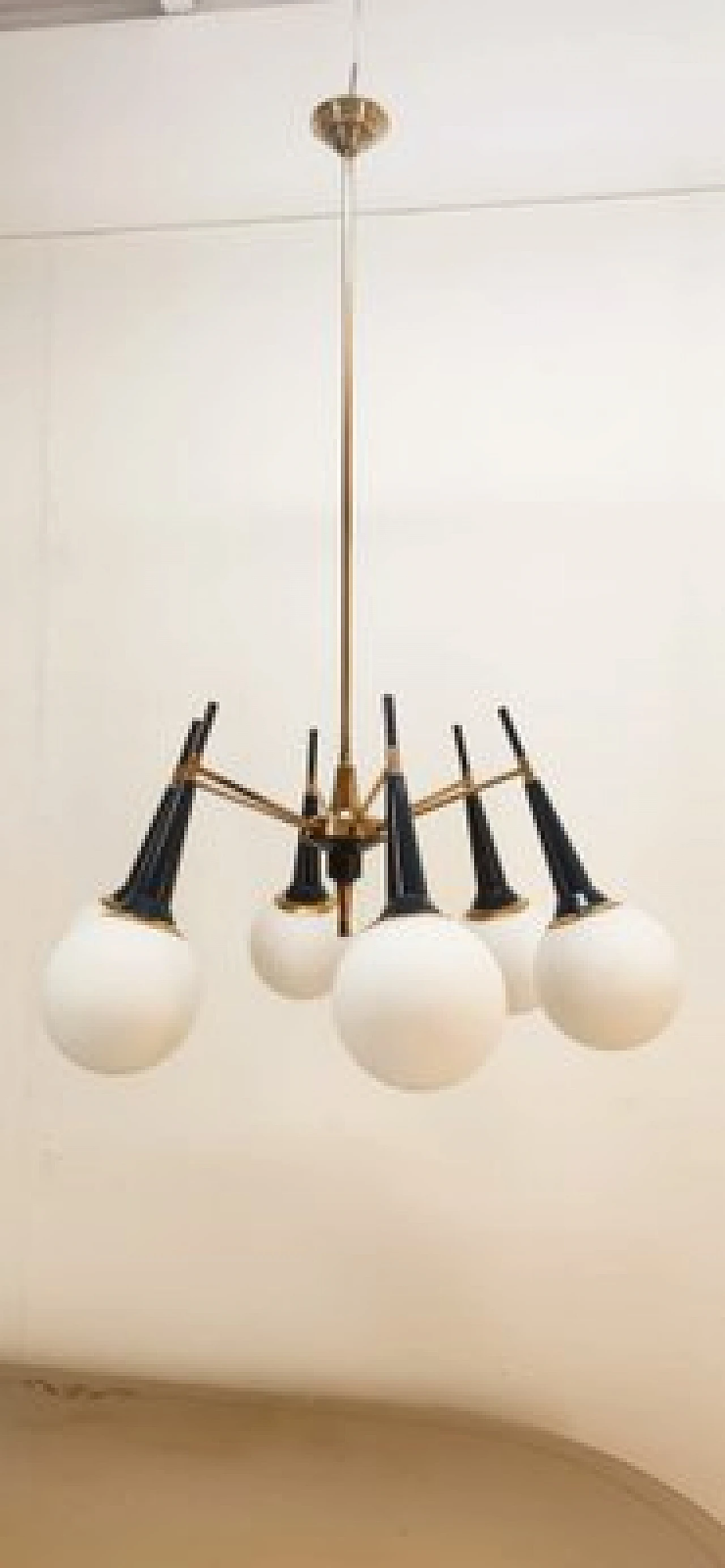 Lampadario Sputnik in ottone e vetro, anni '60 12