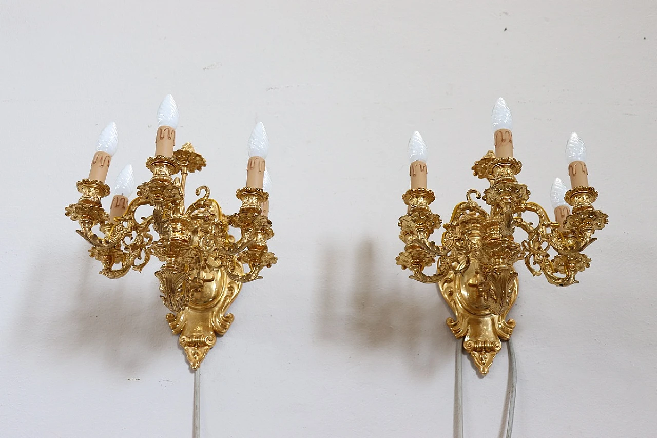 Pair of five-light gilded bronze wall lamps 4