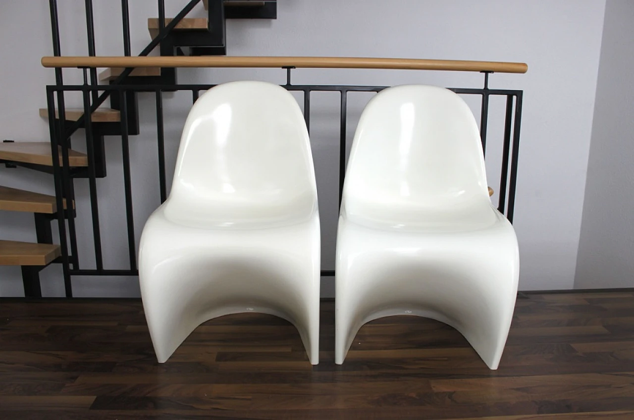 Pair of glossy white Panton Chair Classic chairs by Vitra, 1990s 1