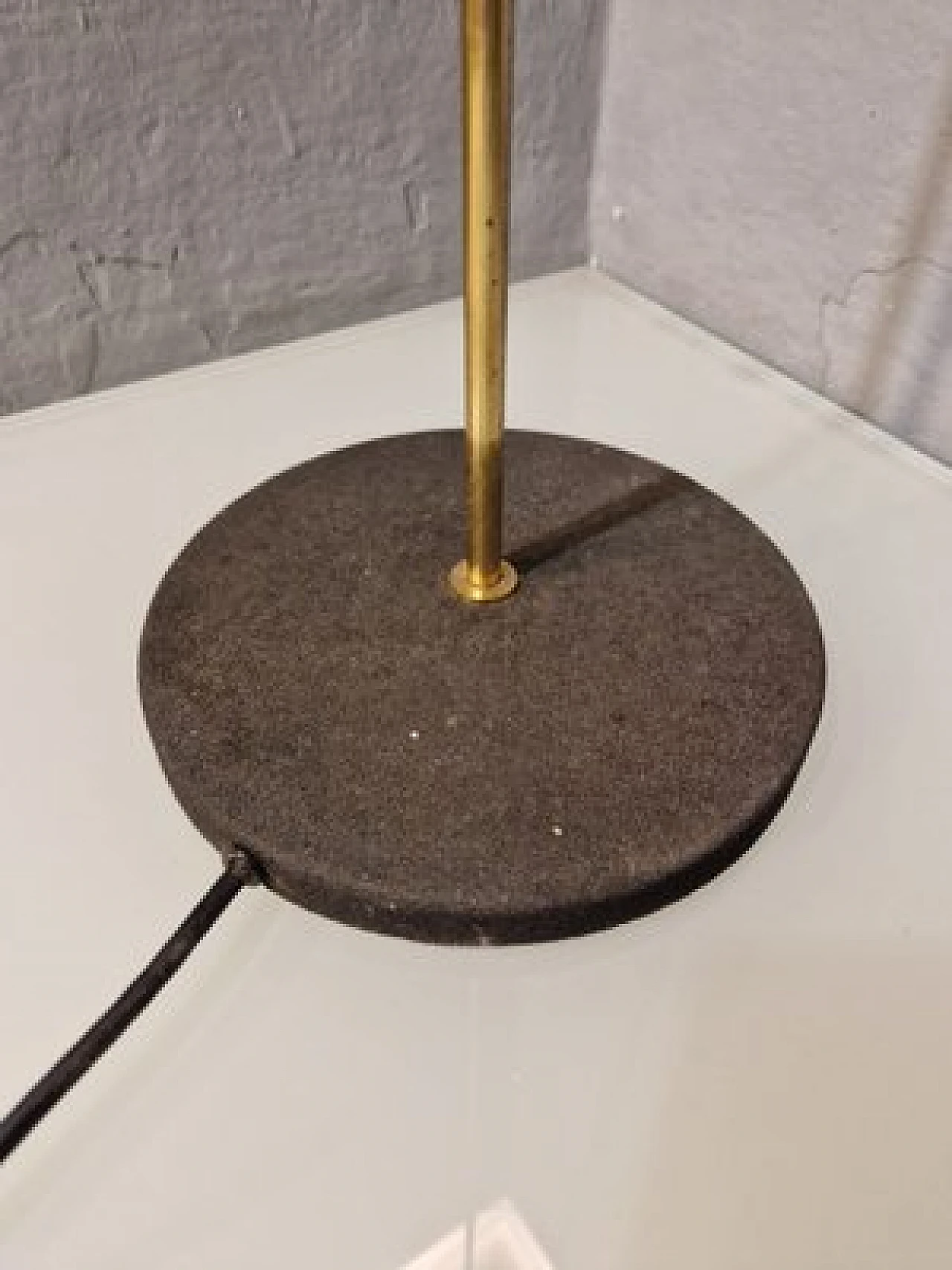 Floor lamp in brass & iron by Luigi Caccia Domini for Azucena, 1990s 9