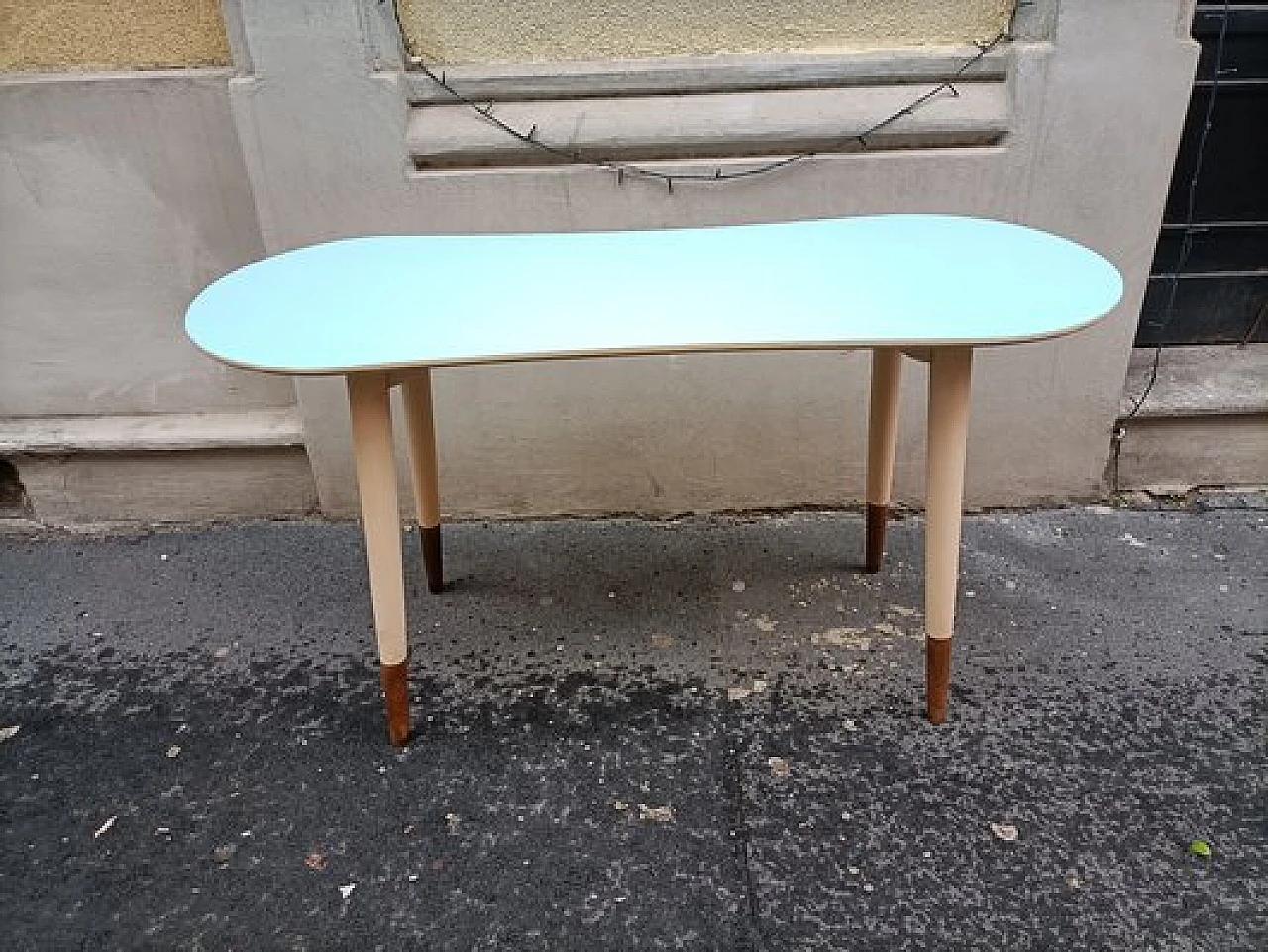 Coffee table in wood with blue formica top by Gio Ponti, 1950s 1