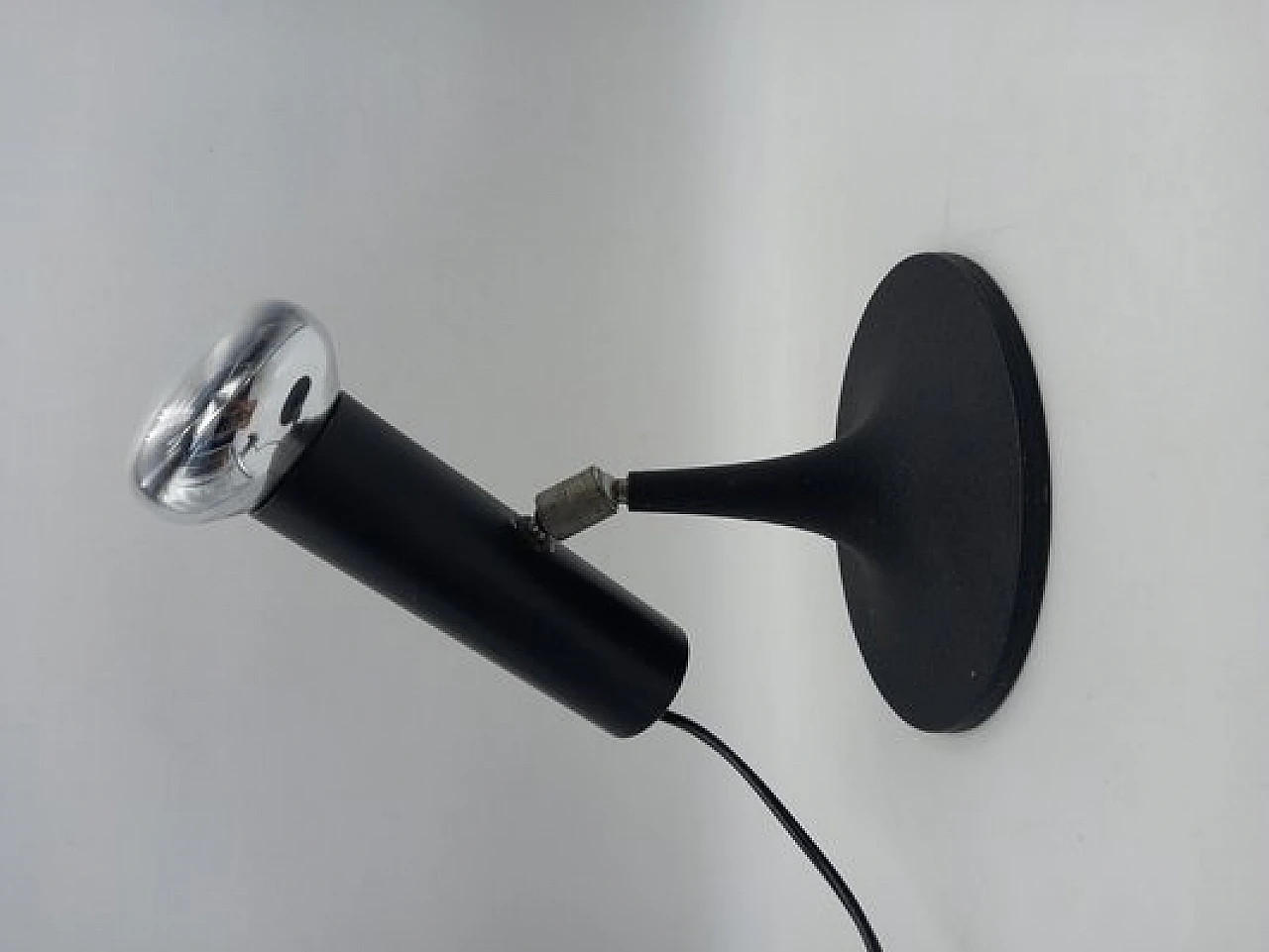 Model 568/N table lamp by Gino Sarfatti for Arteluce, 1950s 10