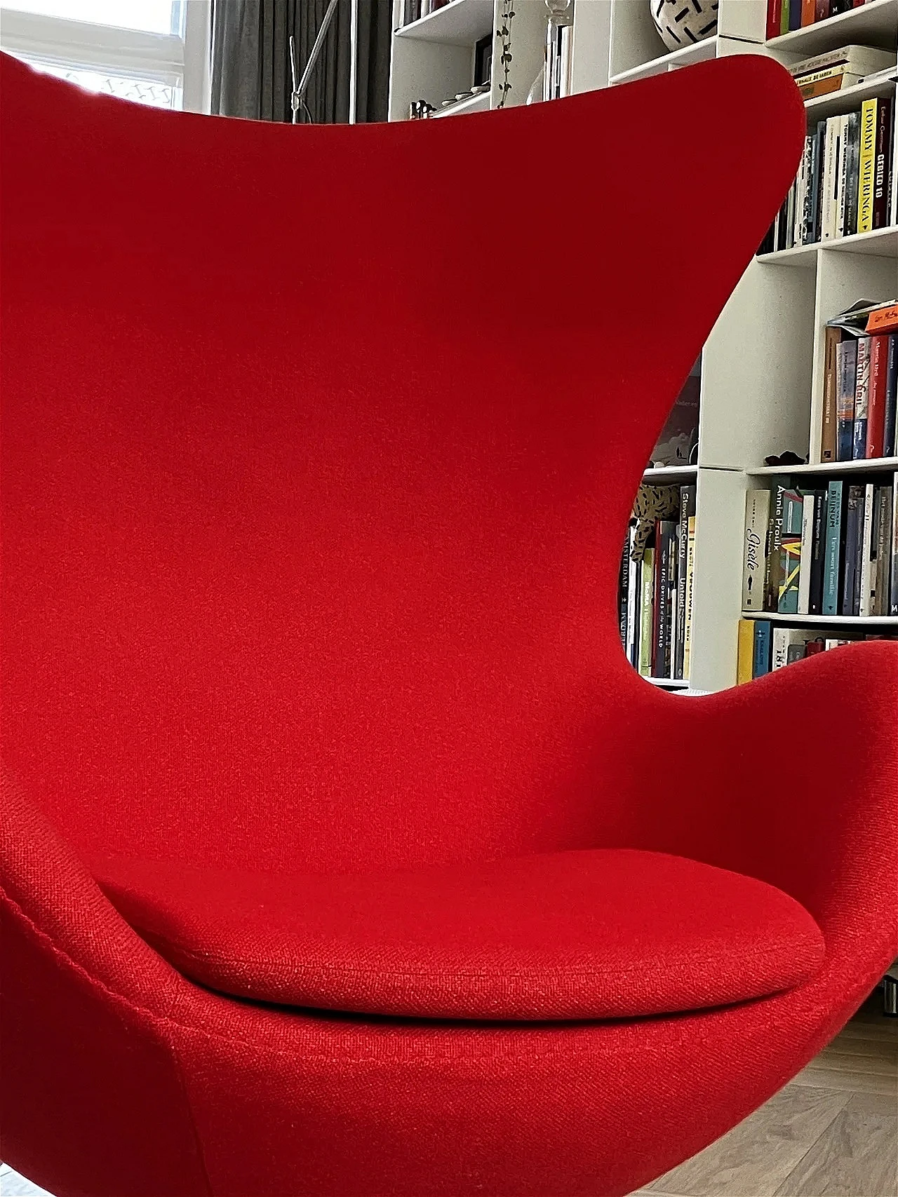 Egg Chair armchair by Arne Jacobsen for Fritz Hansen 3