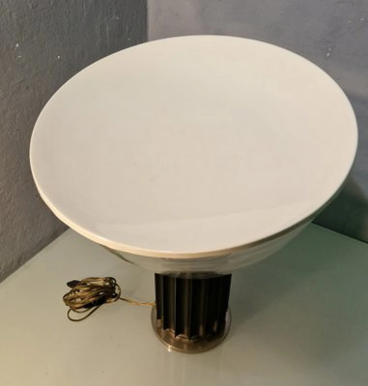 Large Taccia table lamp in glass by A. Castiglioni for Flos, 1960s 1