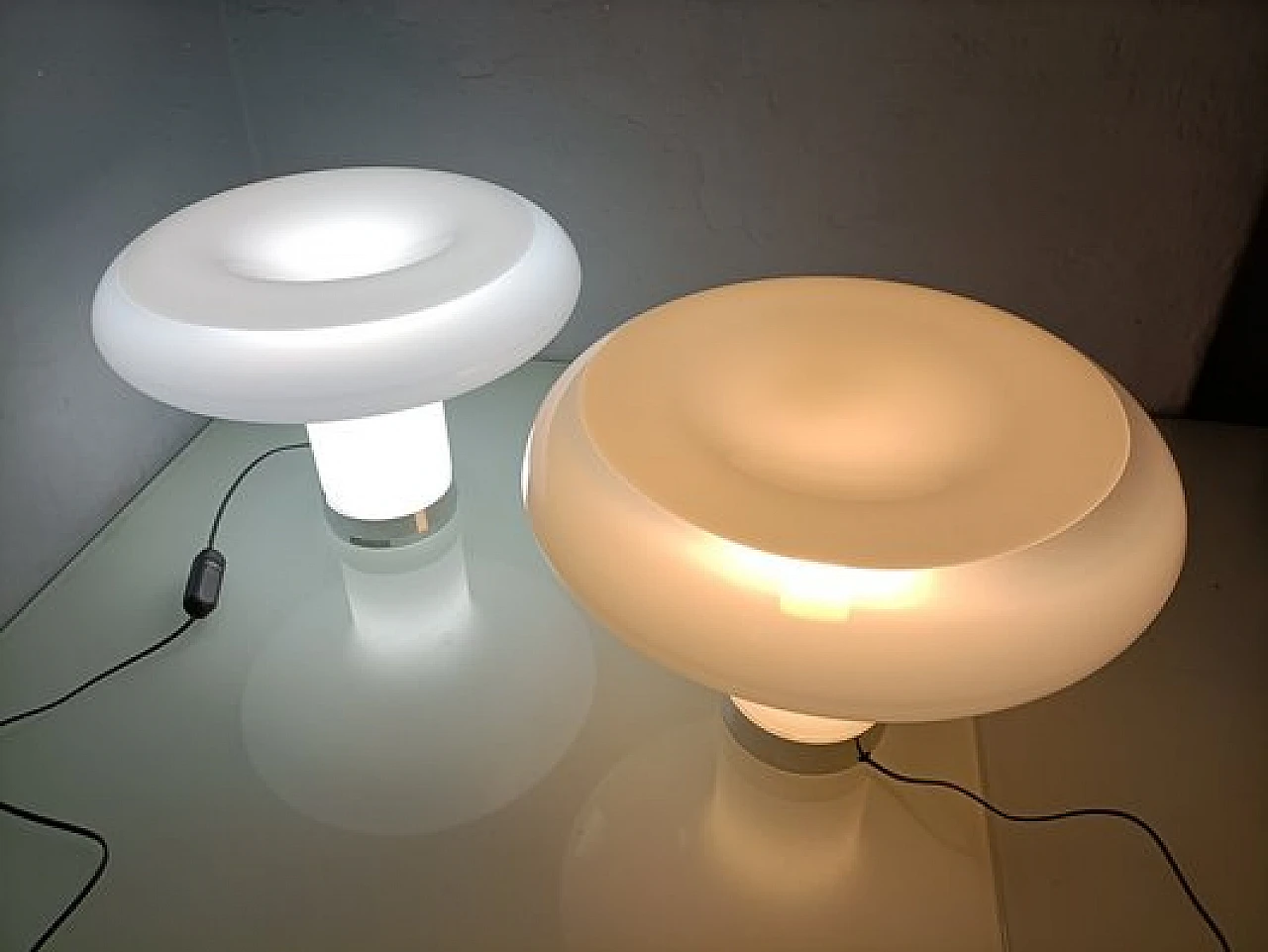 Lampada da tavolo Lesbo di A. Mangiarotti per Artemide, anni '90 26