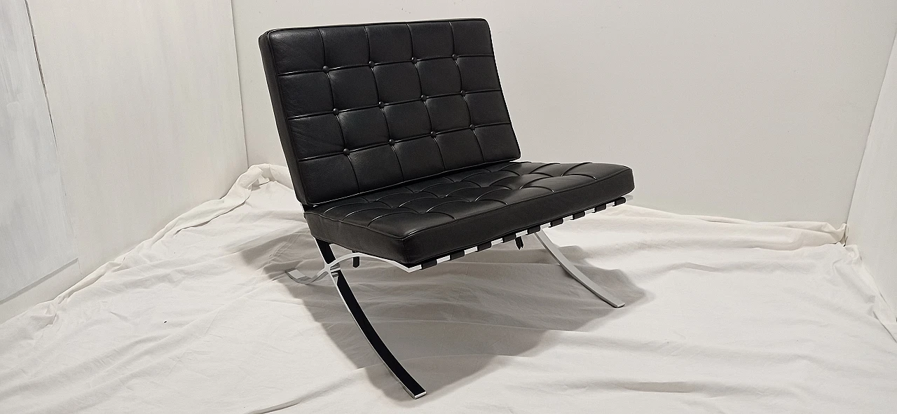 Barcelona armchair by L. Mies van der Rohe and L. Reich for Alivar 1