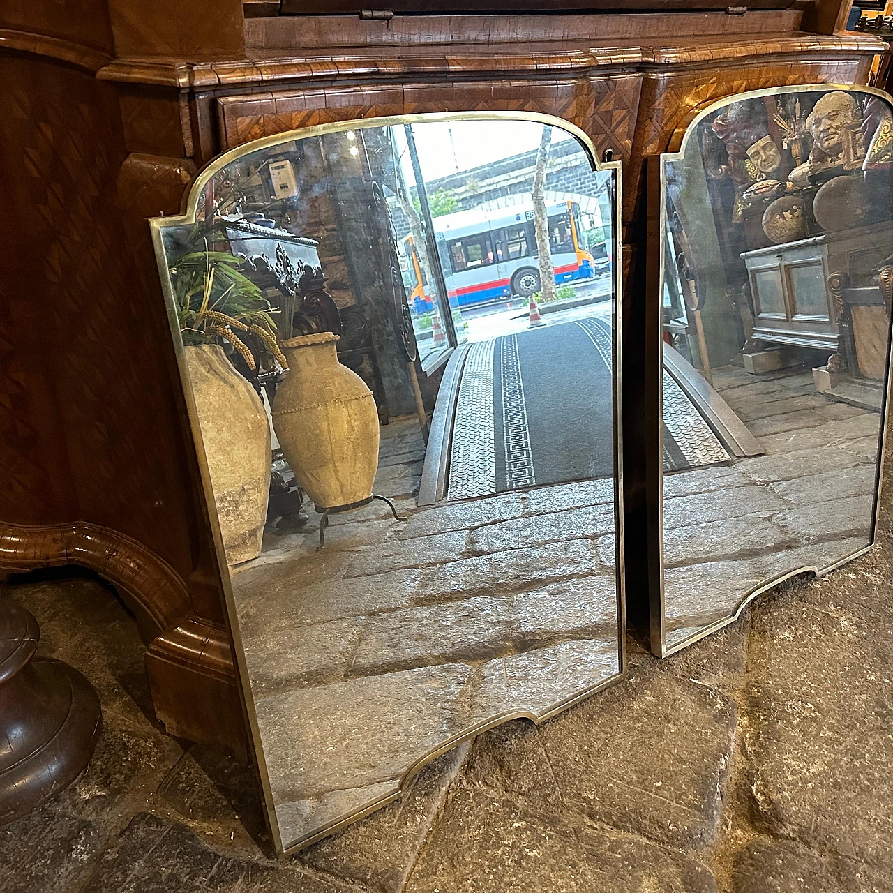 Pair of brass mirrors in the style of Gio Ponti, 1950s 3