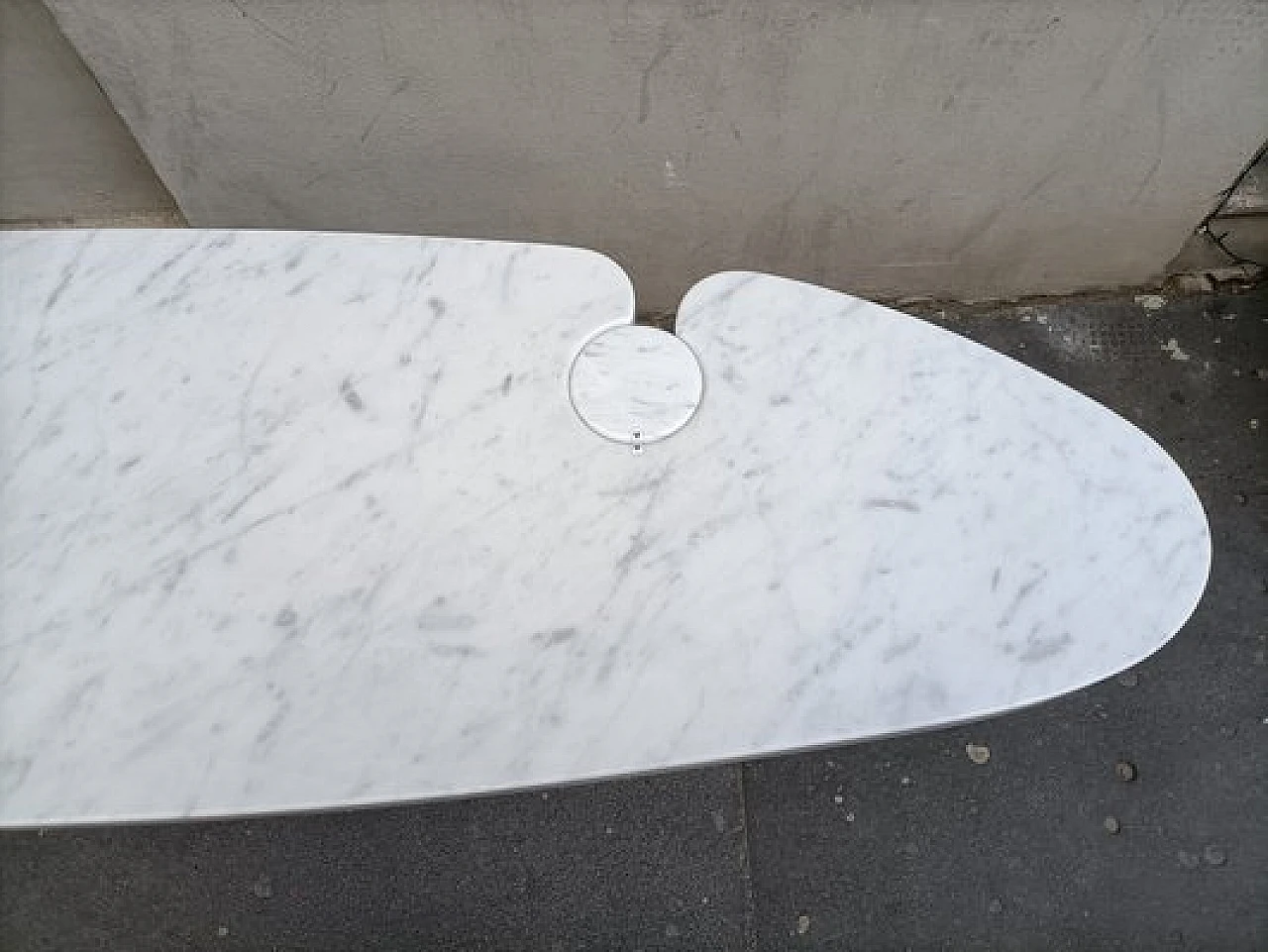 White marble Eros console by Angelo Mangiarotti for Skipper, 1990s 5