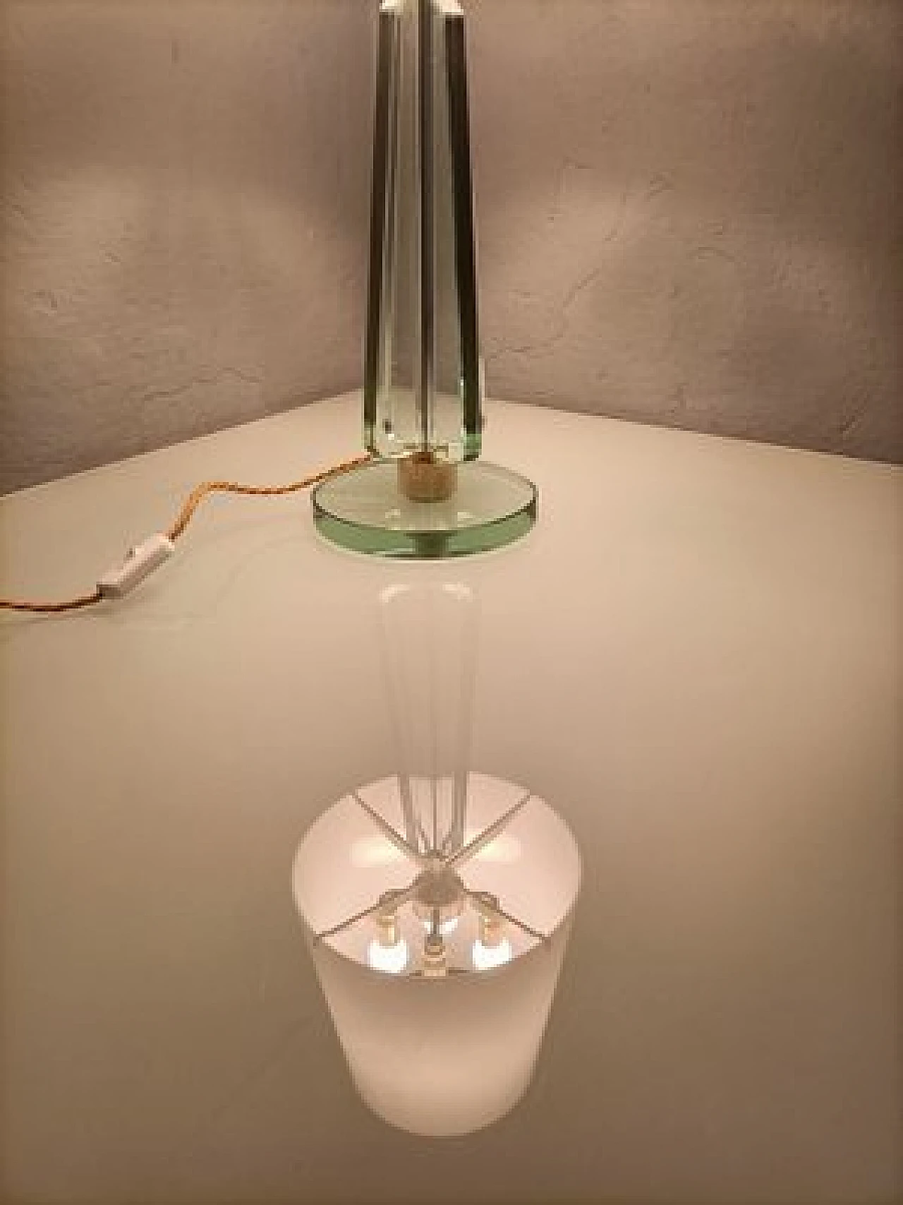 Lampada da tavolo in vetro di M. Ingrand per Fontana Arte, anni '50 14