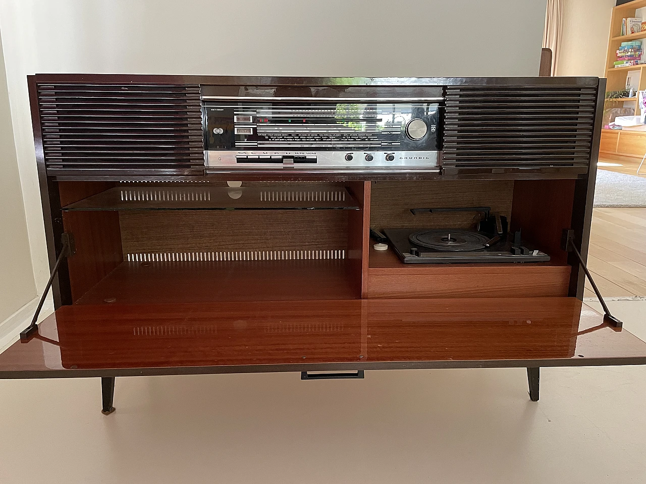 Radio giradischi Grundig Mandello de Luxe 2, anni '70 2